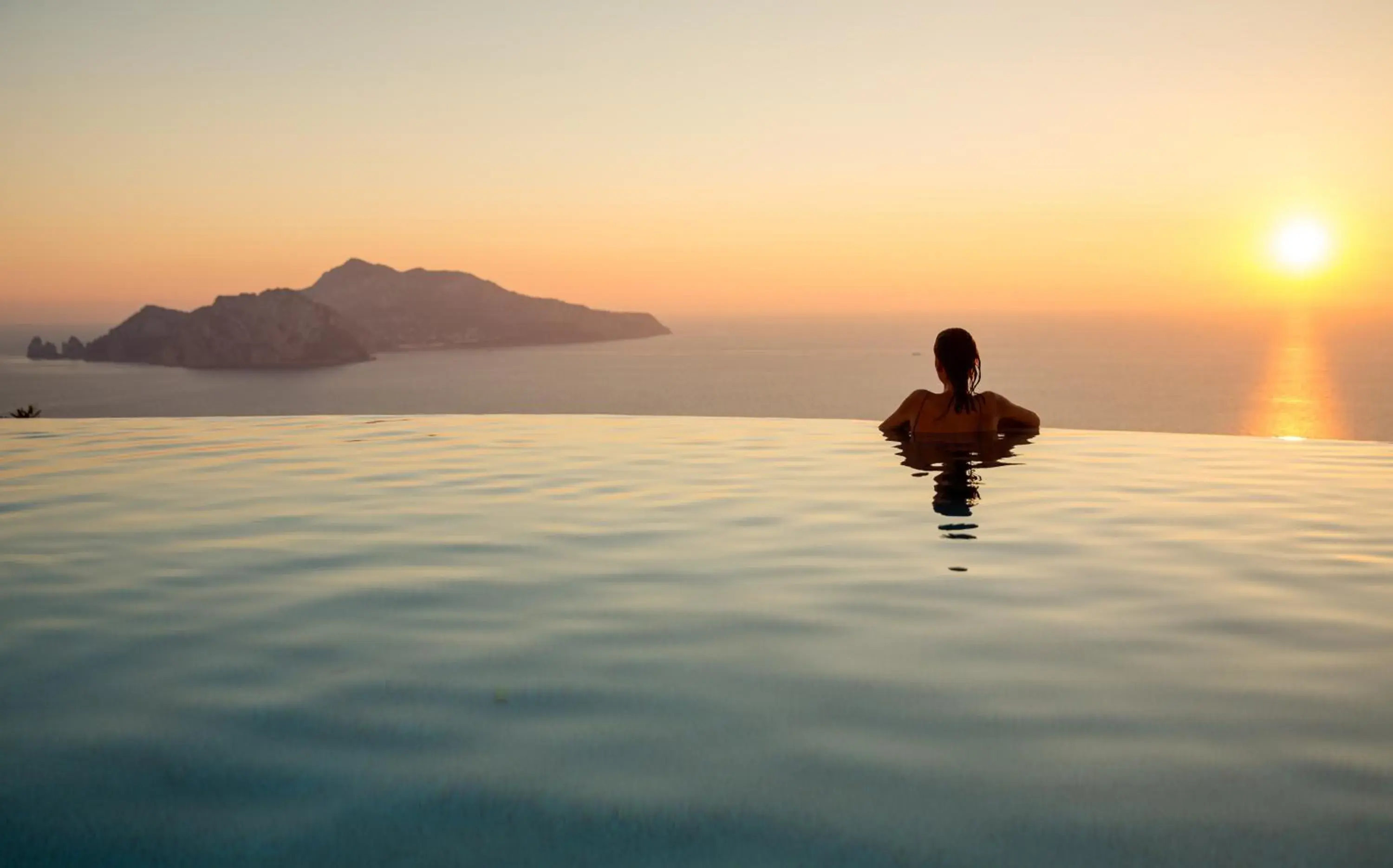 Swimming pool in Relais Blu