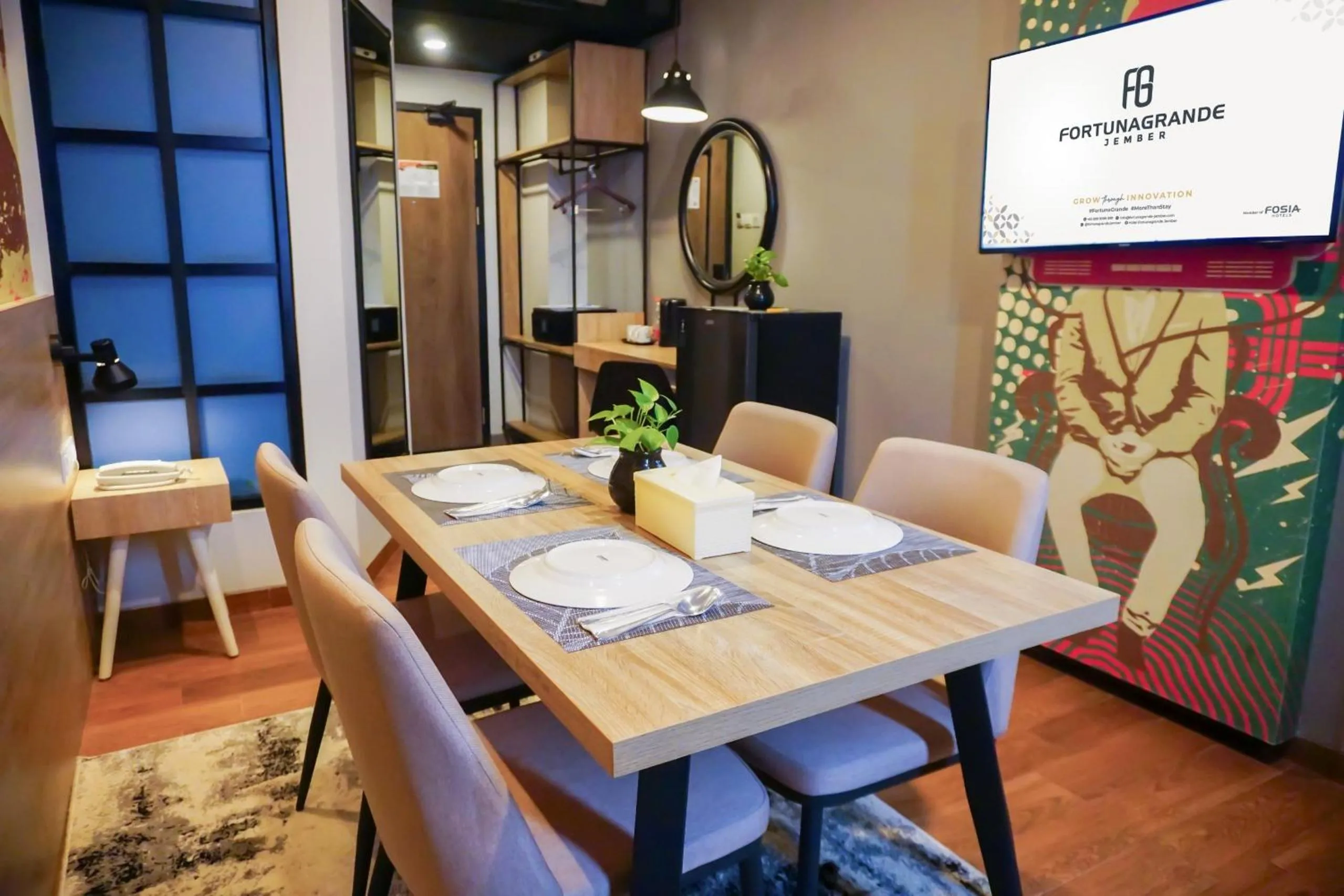 Dining Area in Meotel Jember by Dafam