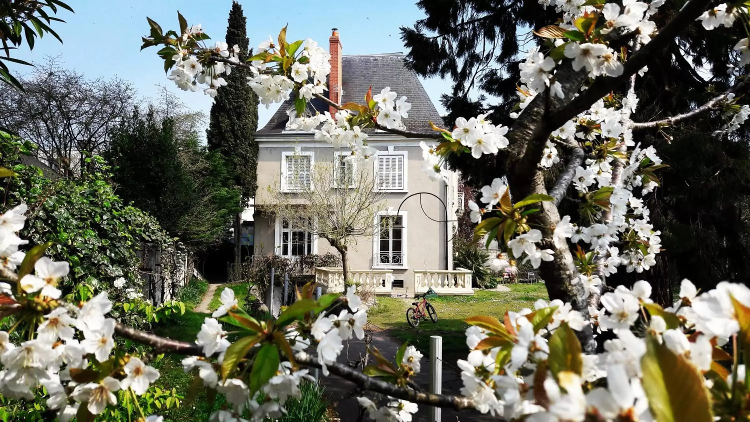 Property Building in La Maucannière