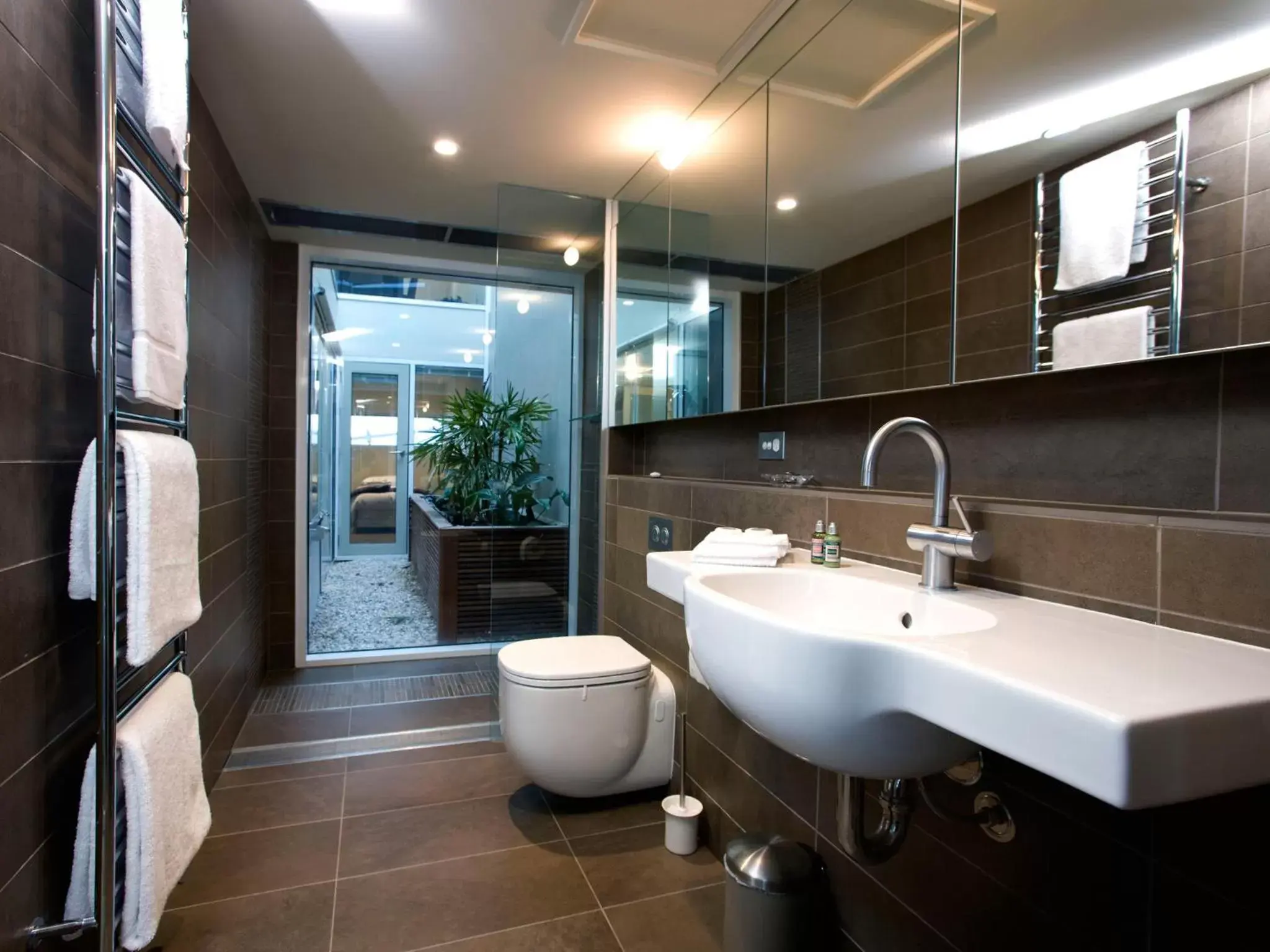 Bathroom in Sullivans Cove Apartments