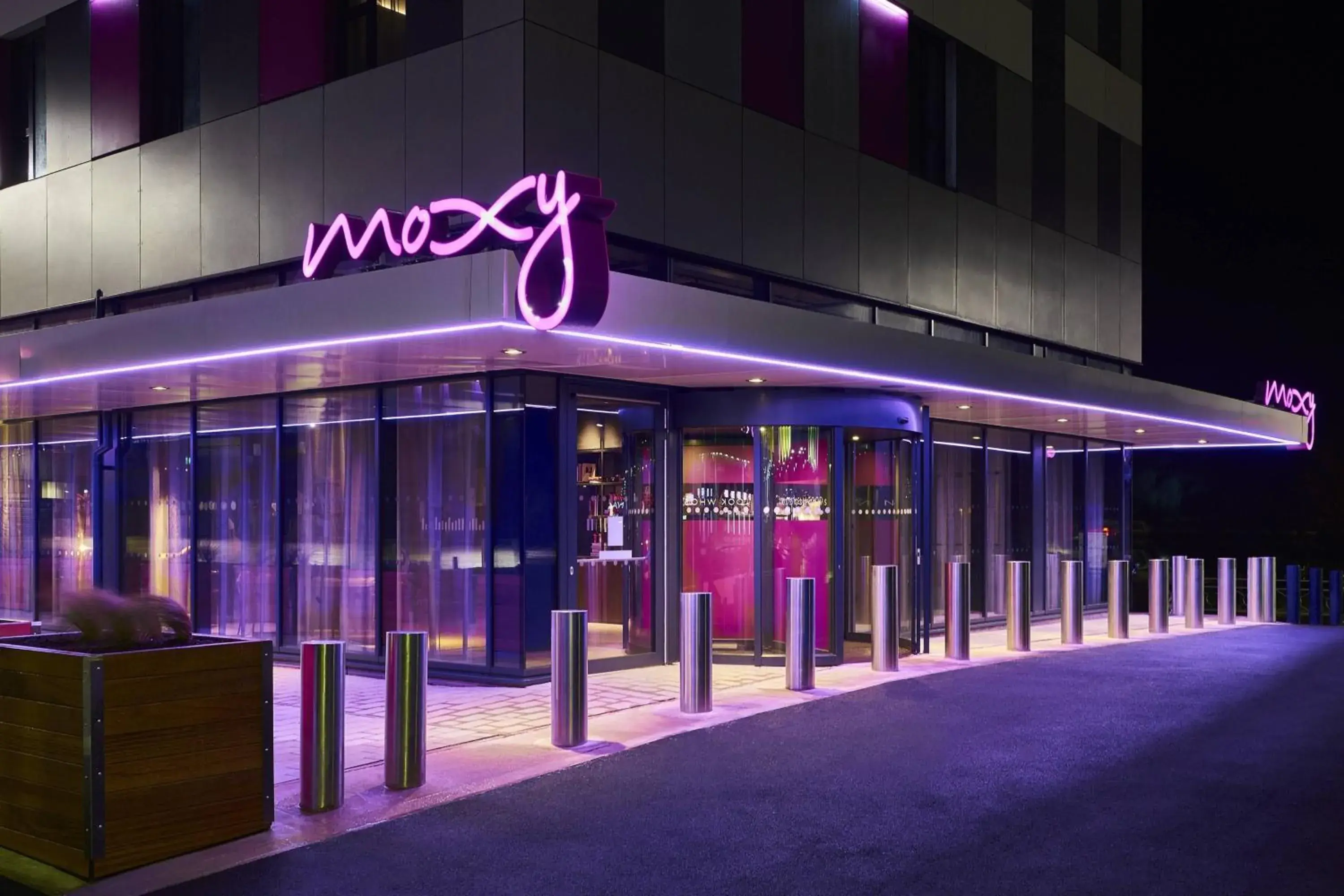 Property building in Moxy Birmingham NEC