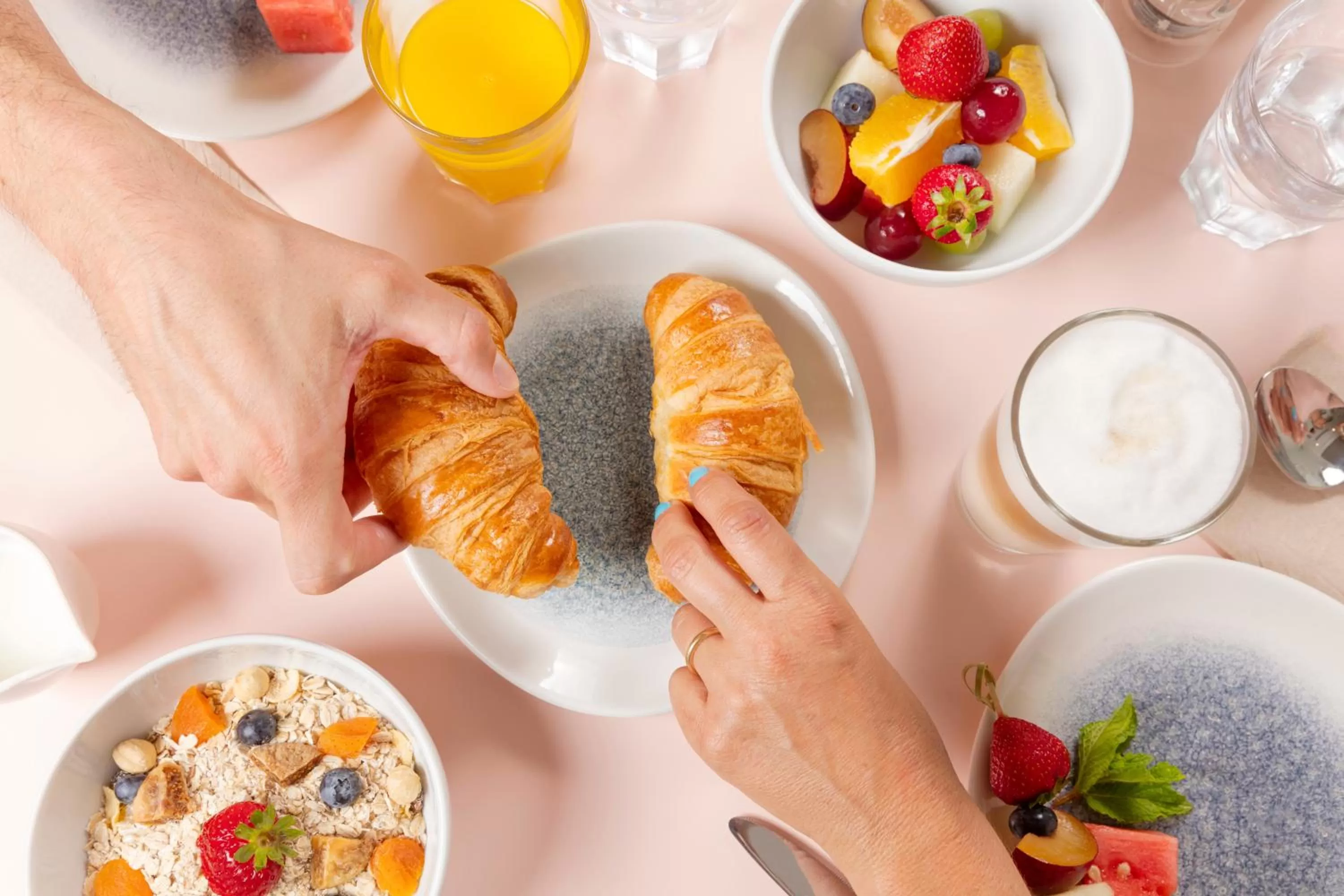 Restaurant/places to eat in La Goleta Hotel de Mar - Adults Only