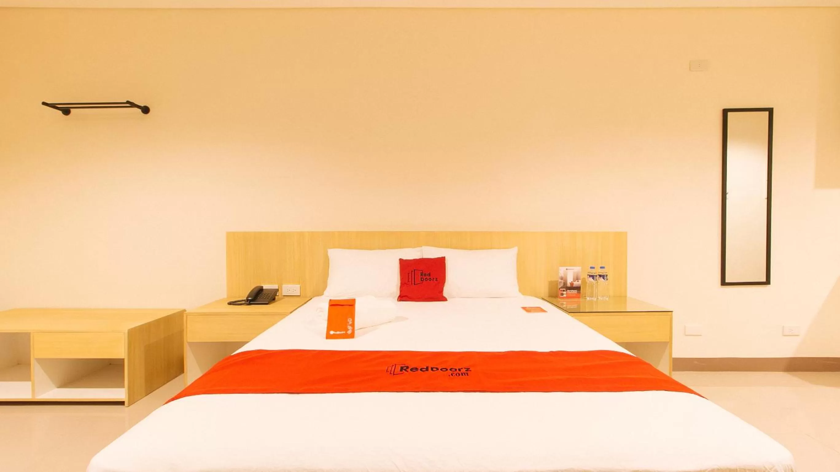 Bed in RedDoorz Plus @ Kaizen Suites Taft Avenue