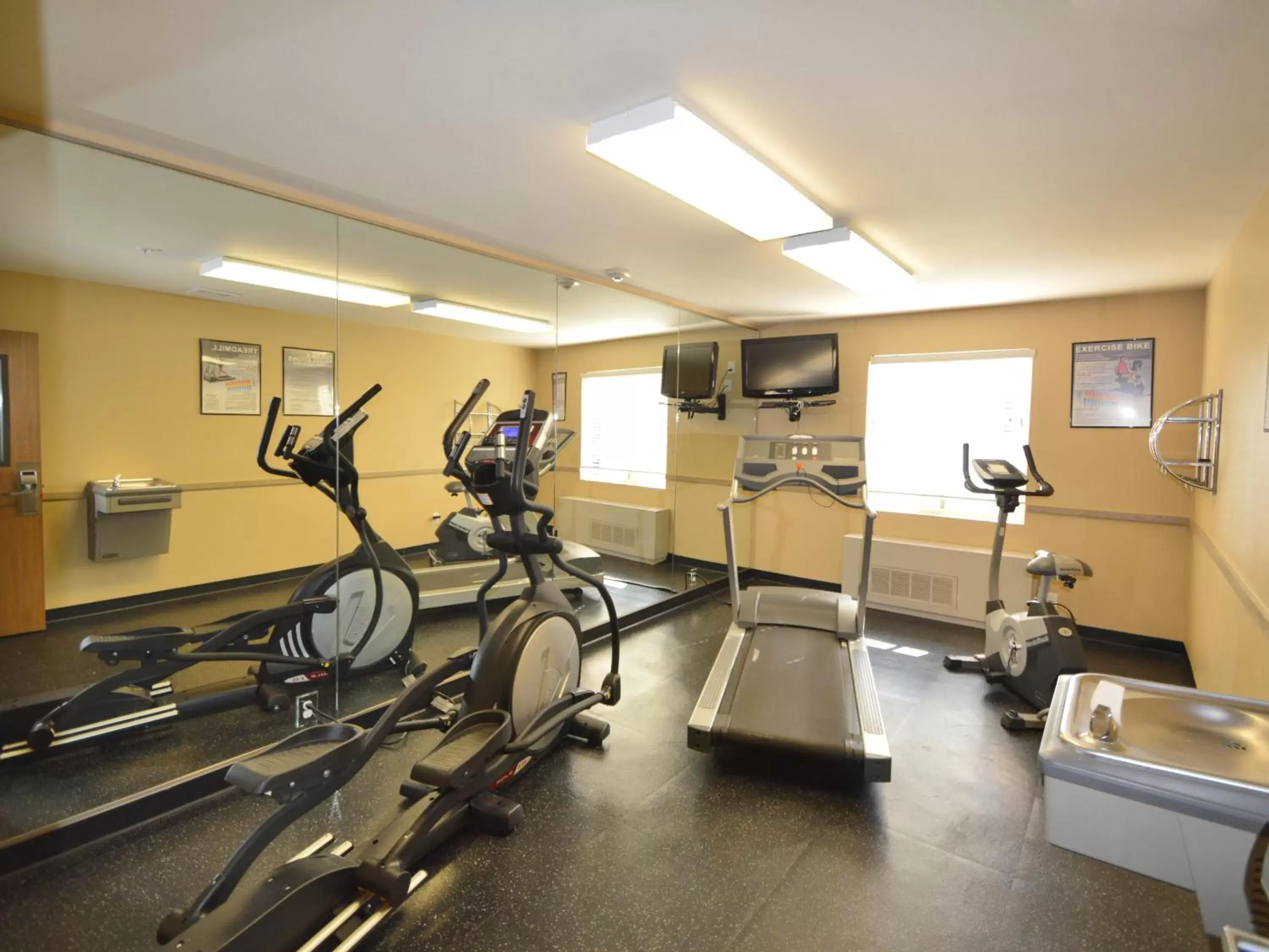 Fitness centre/facilities in Extended Stay America Suites - Anchorage - Midtown Fitness centre/facilities in Extended Stay America Suites - Anchorage - Midtown