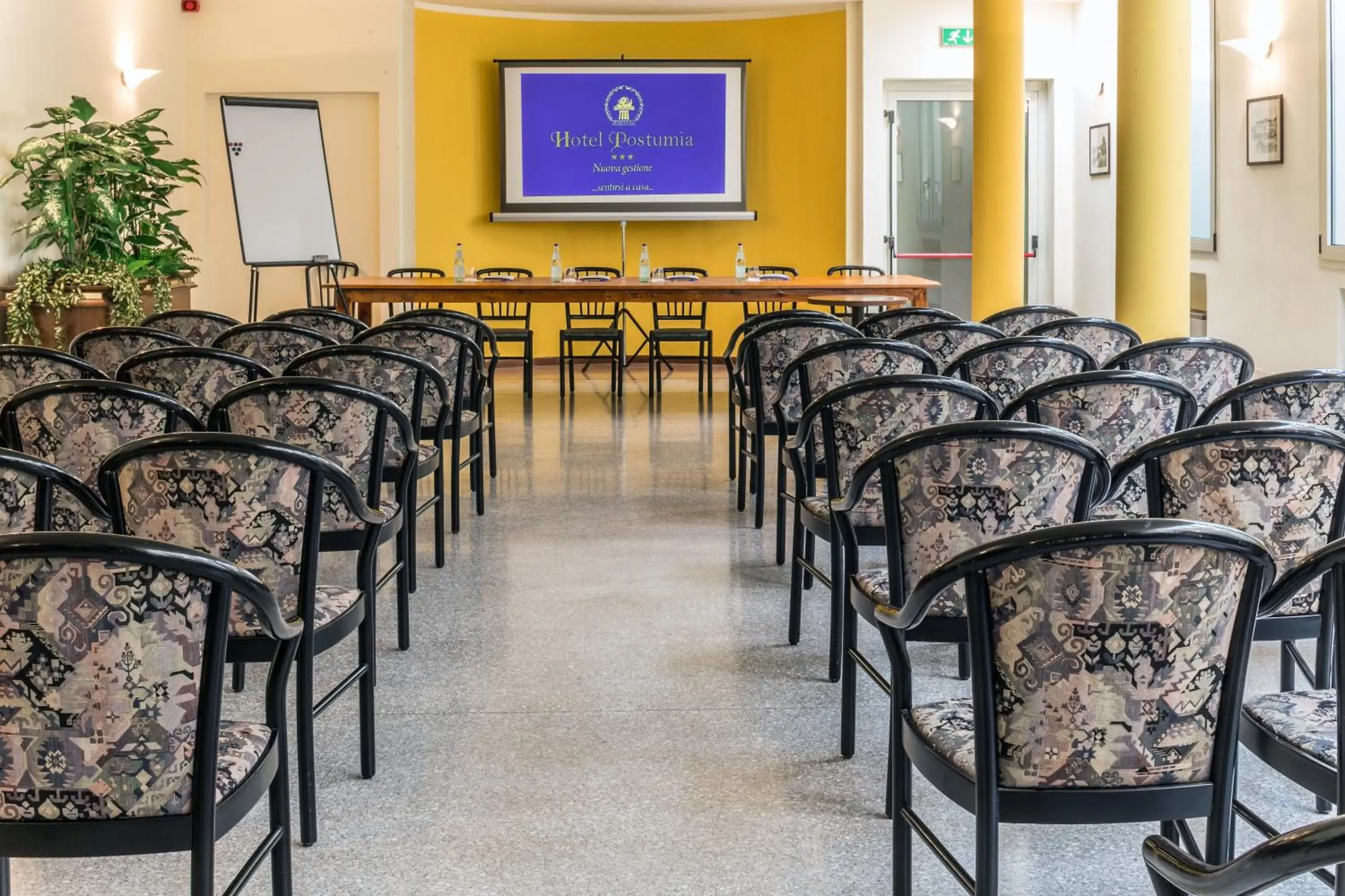 Meeting/conference room in Hotel Postumia