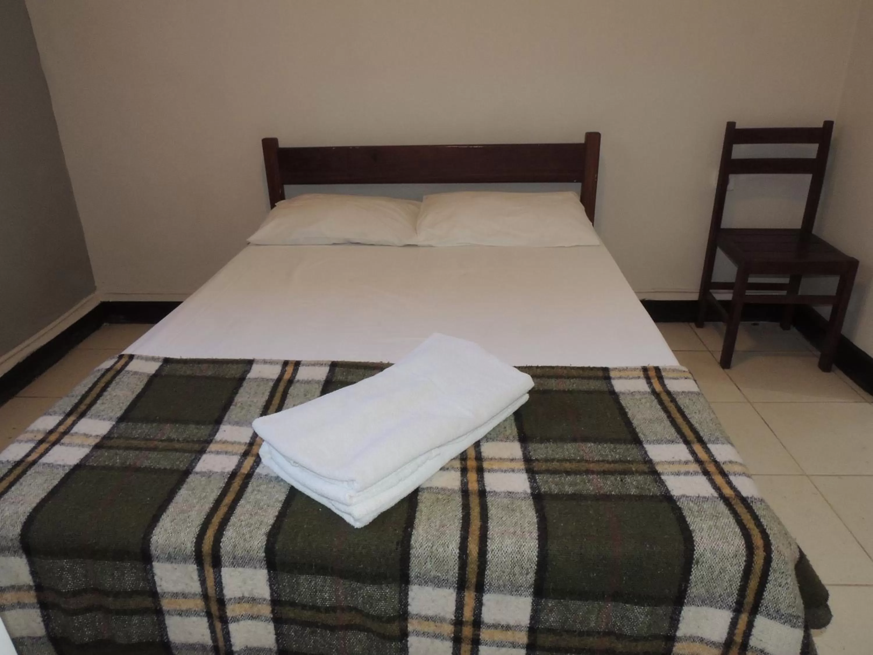 Bed in Hotel Economy 888 - Próximo a Praça da Estação e Rodoviária