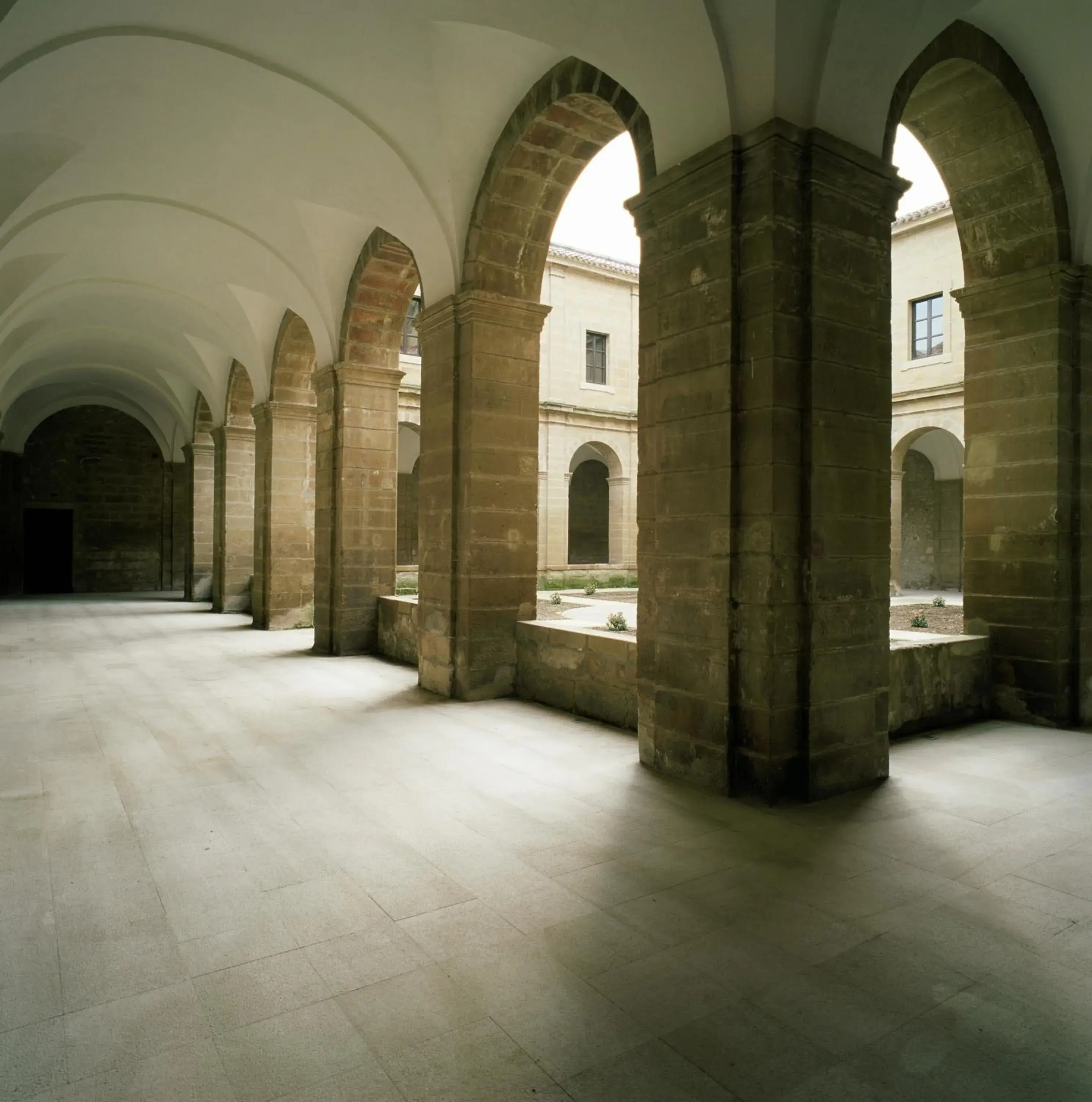 Facade/entrance in Parador de Santo Domingo Bernardo de Fresneda