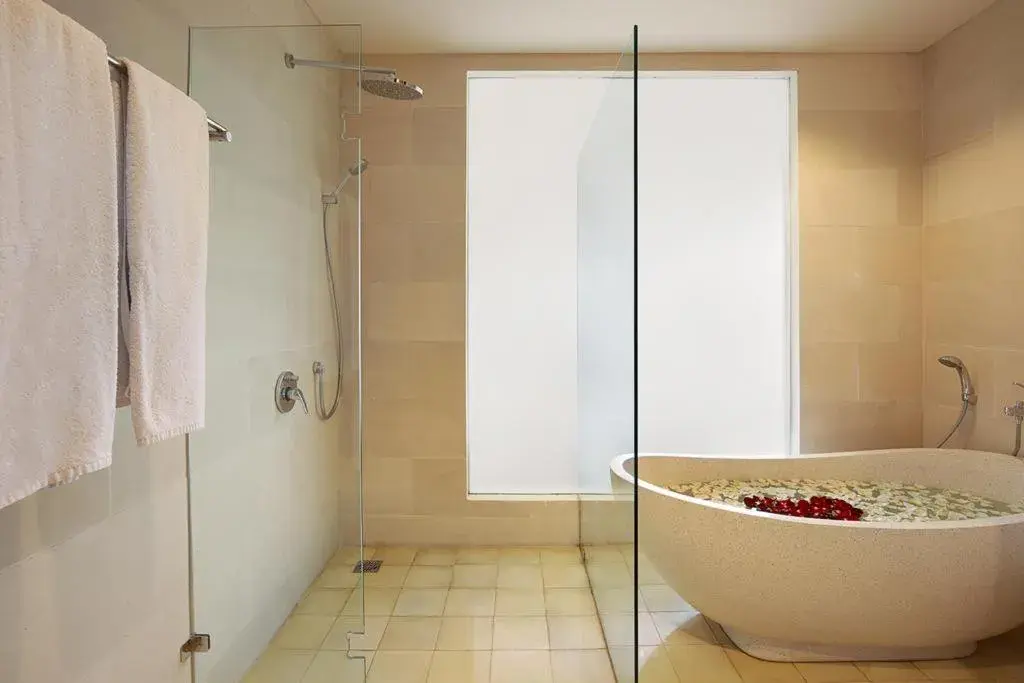 Bathroom in Kamajaya Villas