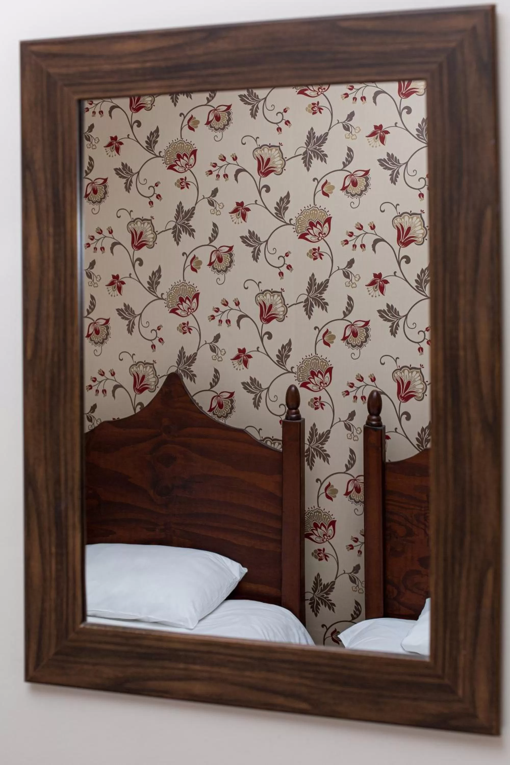 Bed in Islington Inn