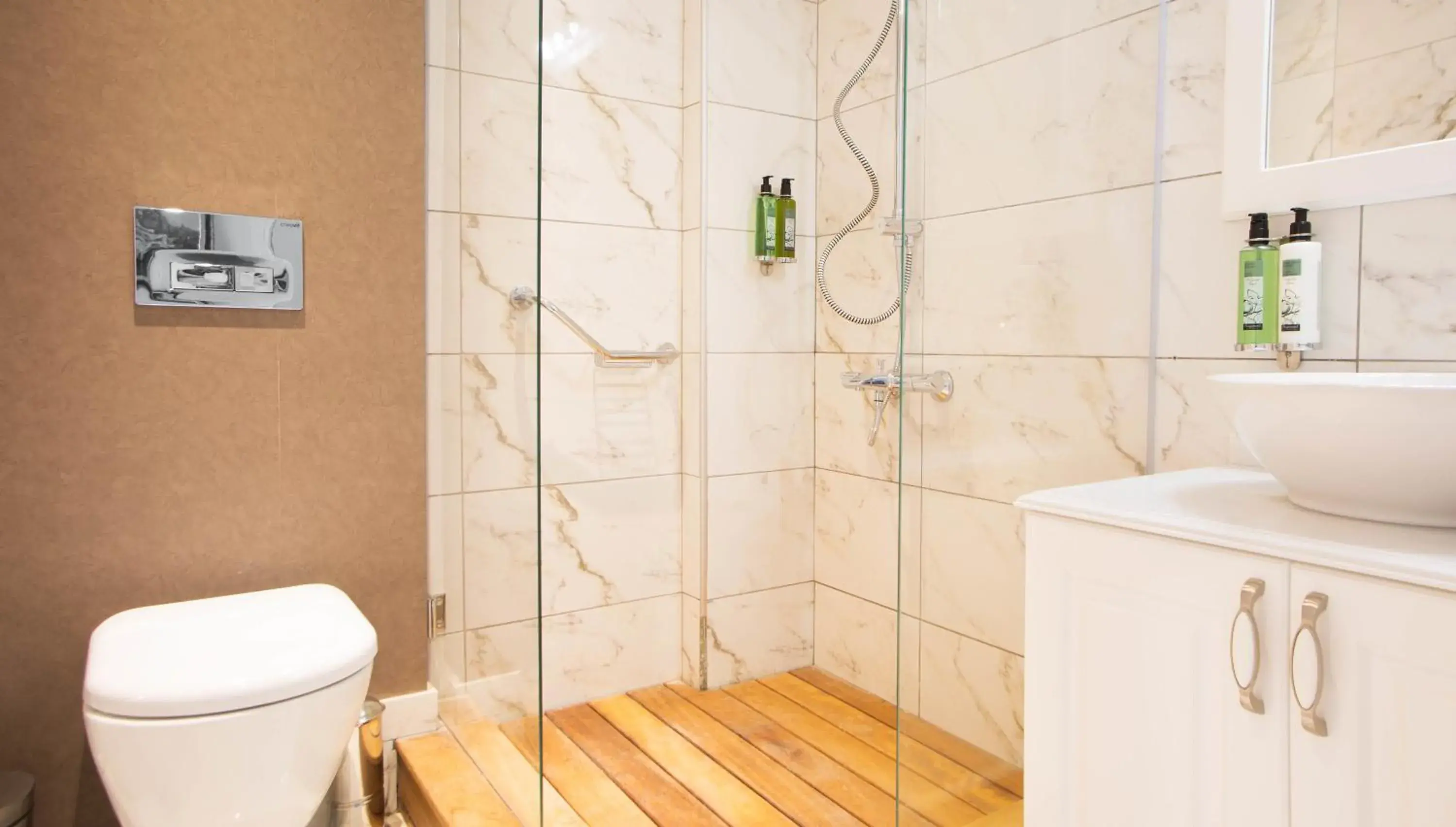 Shower, Bathroom in Astan Hotel Taksim