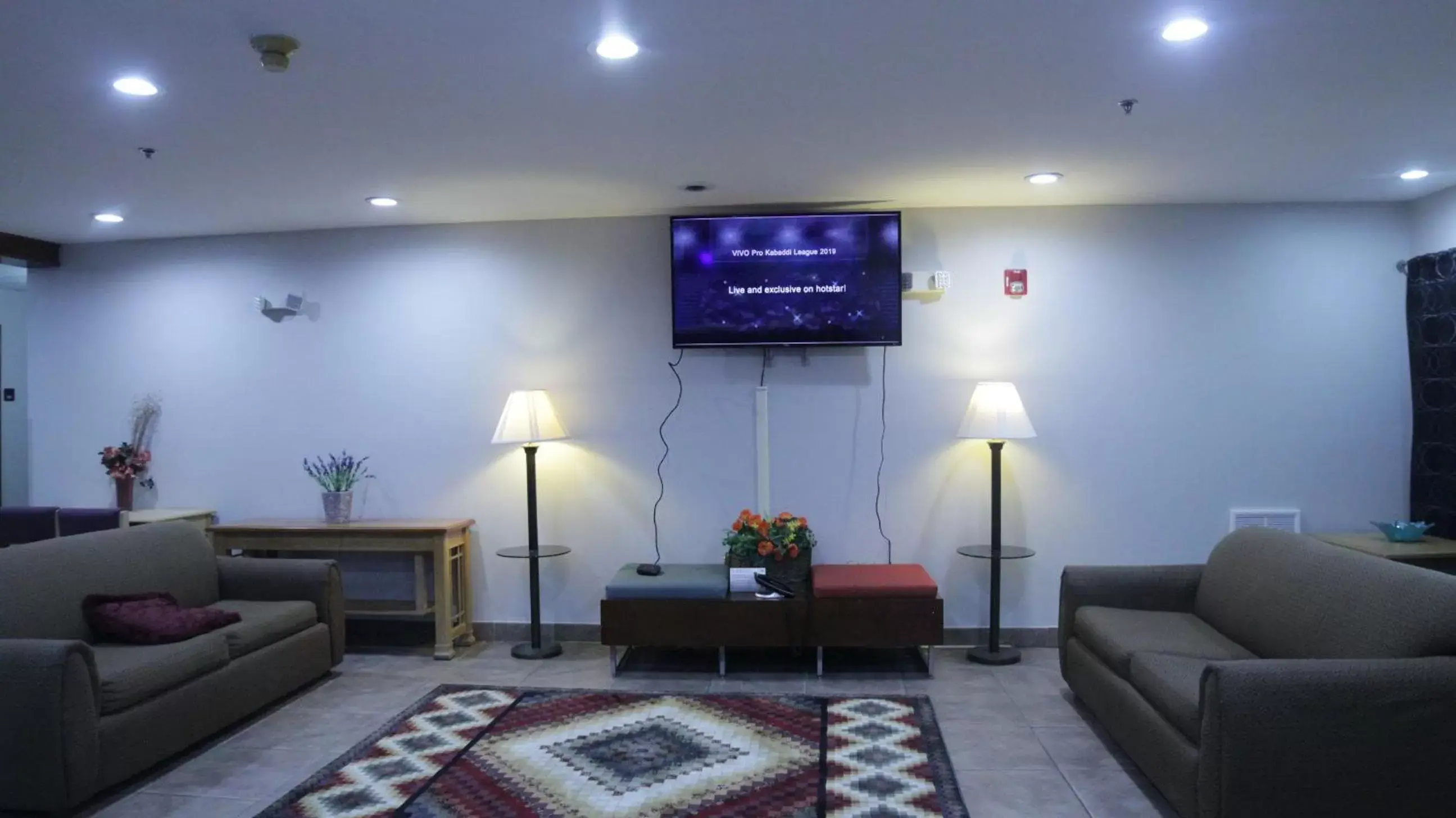 Seating Area in America's Best Value Inn and Suites - Jackson