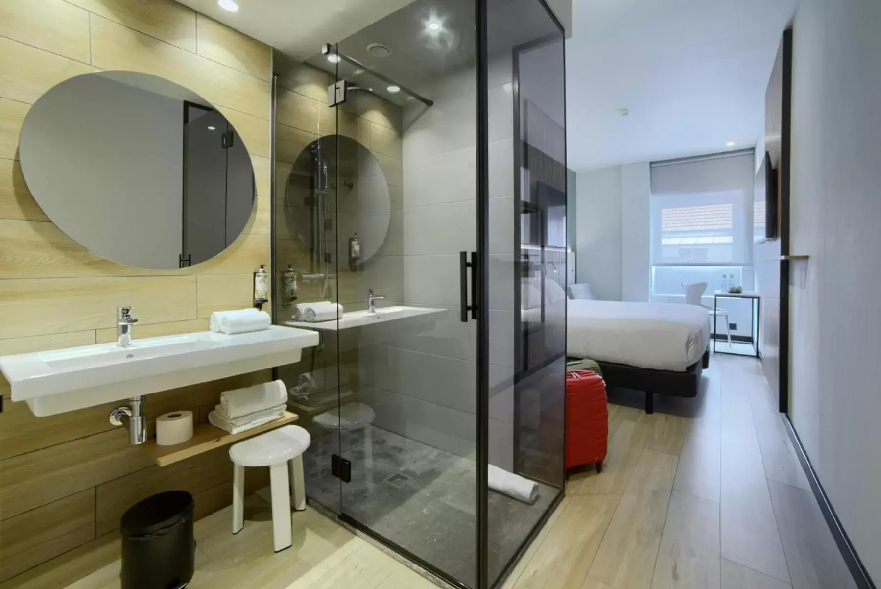 Bathroom in Hotel Bed4U Bilbao