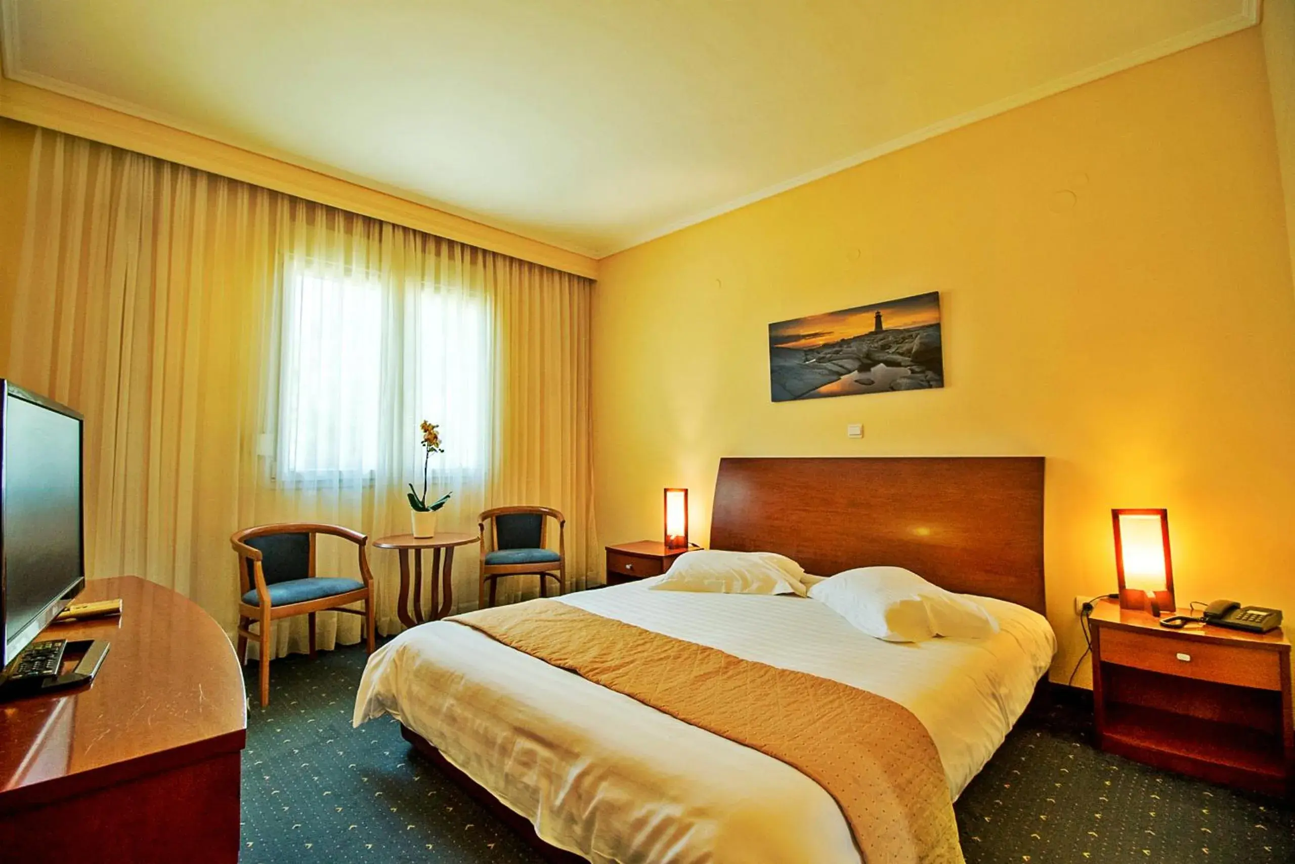 Bed in Ambassador Hotel Thessaloniki
