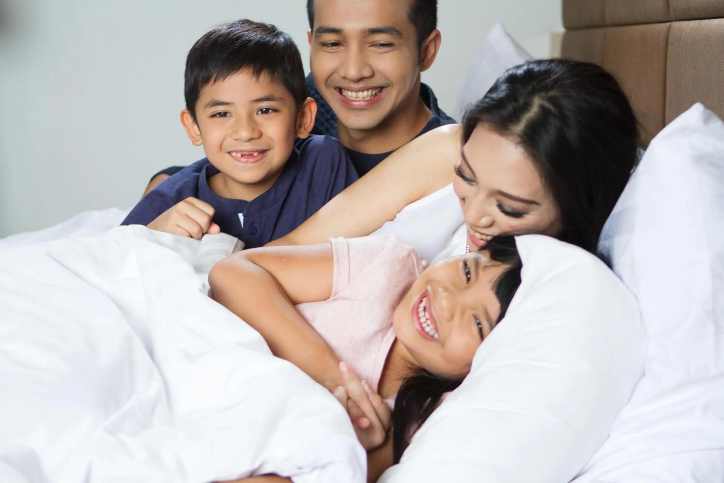 Guests, Bed in Santika Premiere Dyandra Hotel & Convention - Medan