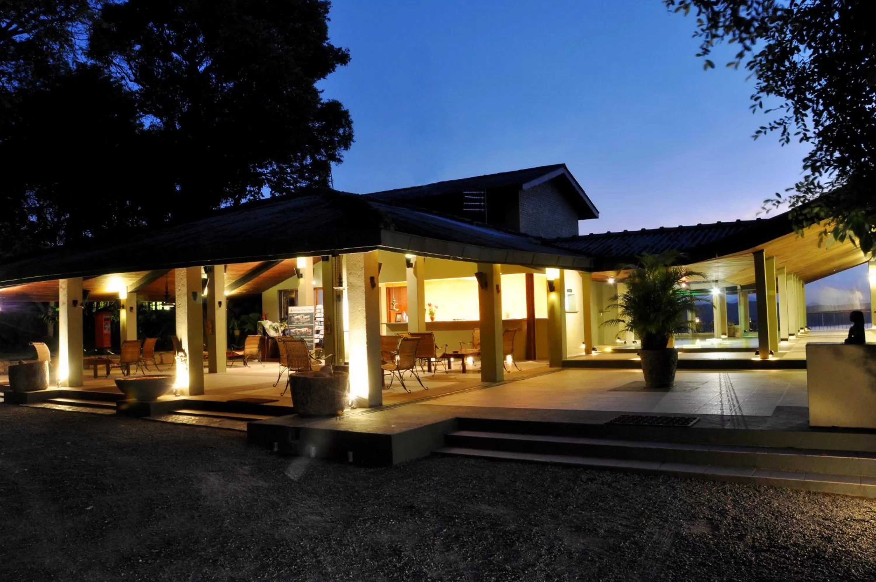 Facade/entrance in Giritale Hotel