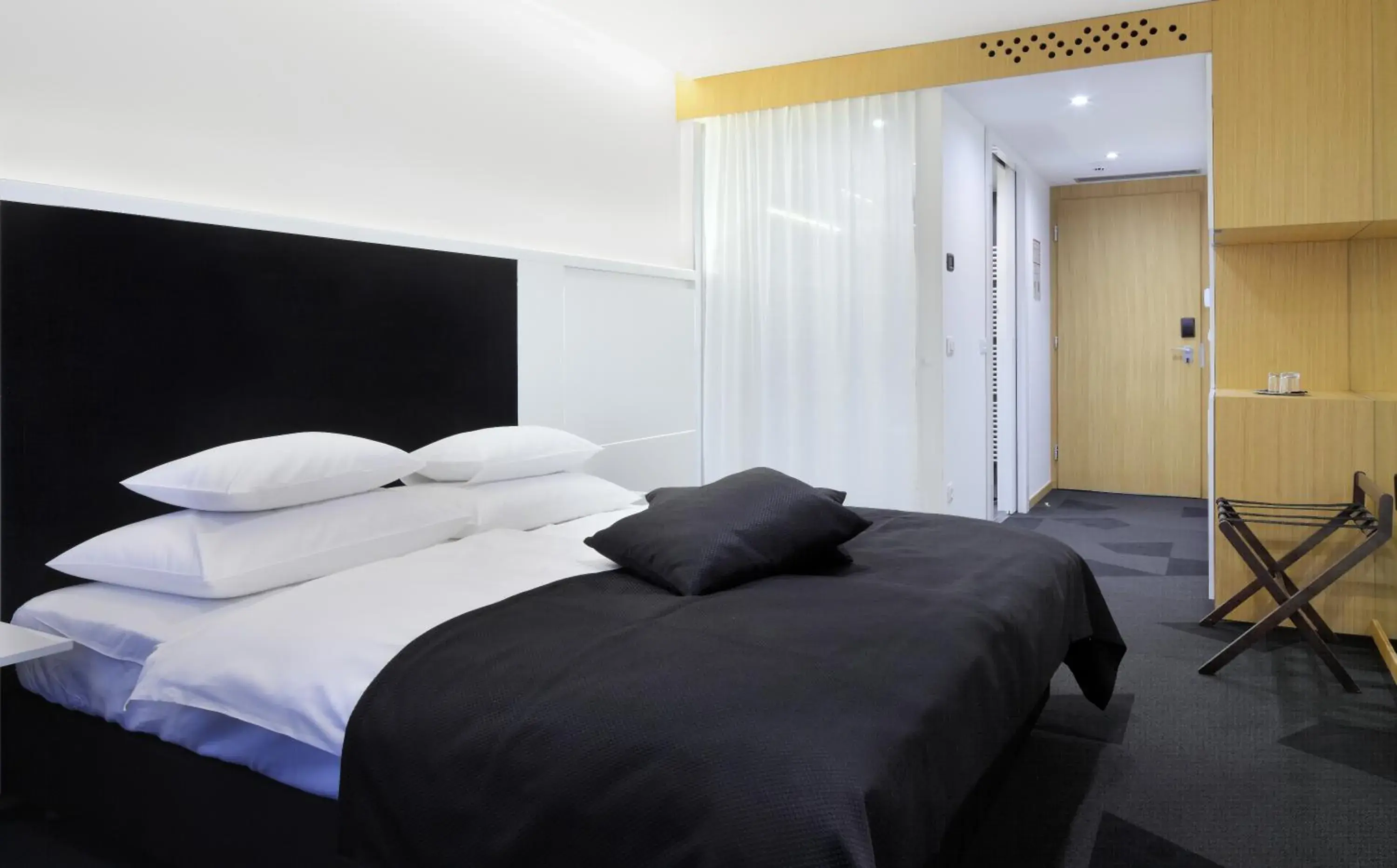 Bed in Hotel Nox