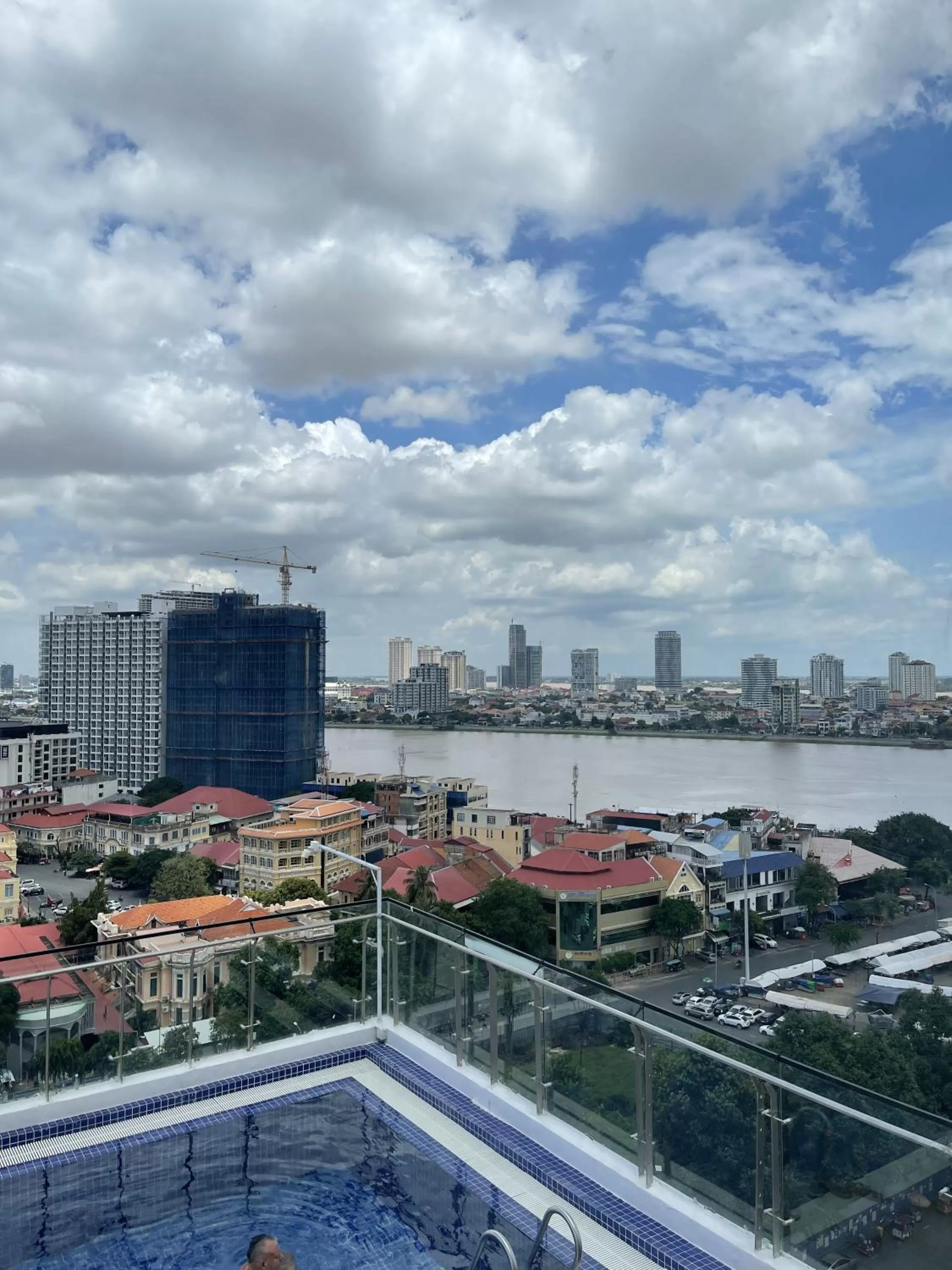 Day in Residence 110 (Hotel and Apartments)