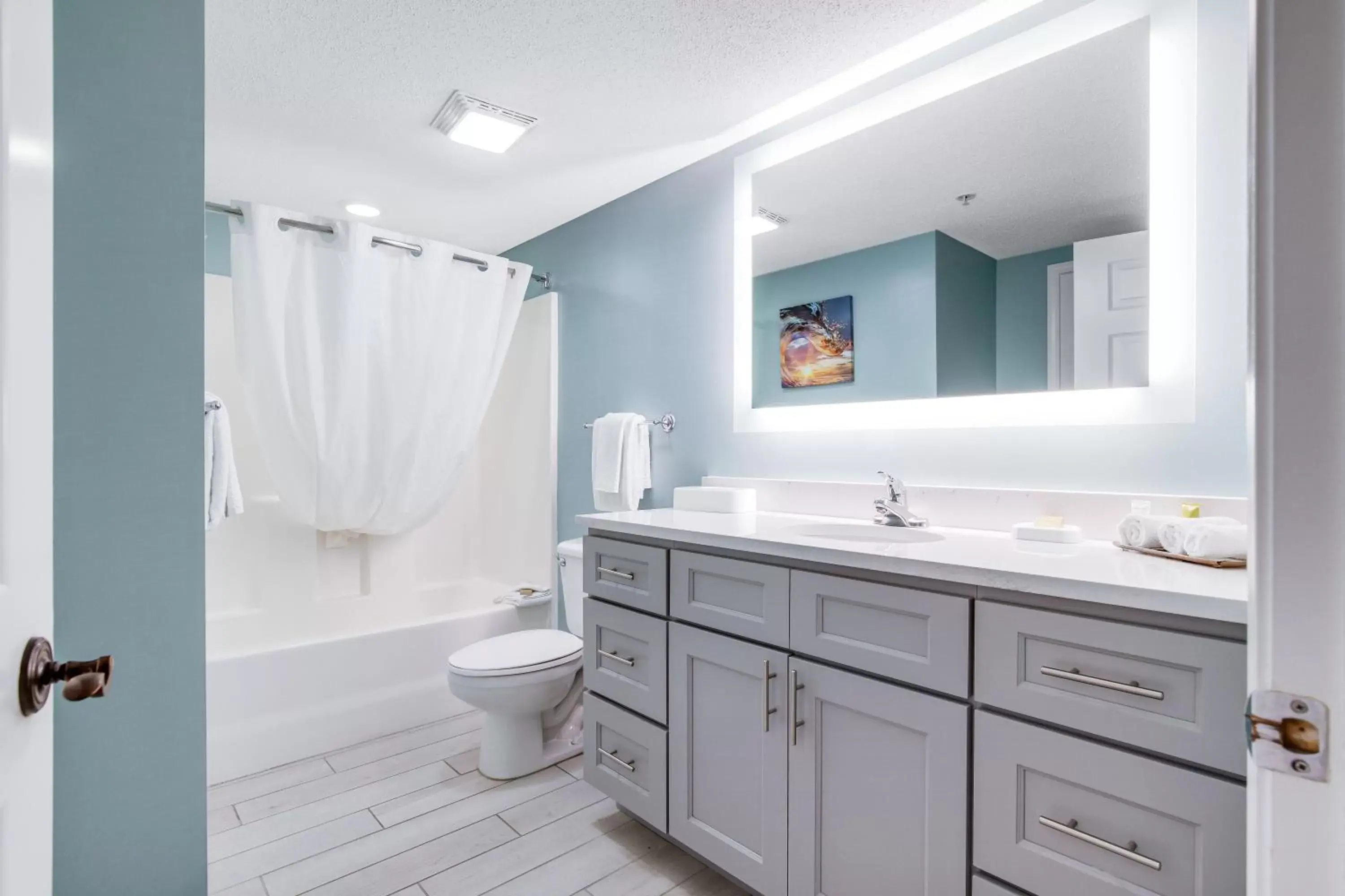 Bathroom in Anderson Ocean Club and Spa by Oceana Resorts