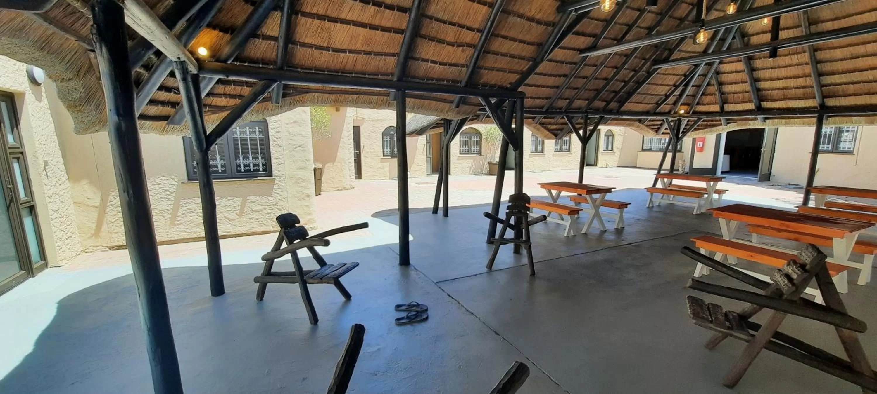 Inner courtyard view in DESERT DREAMS B&B