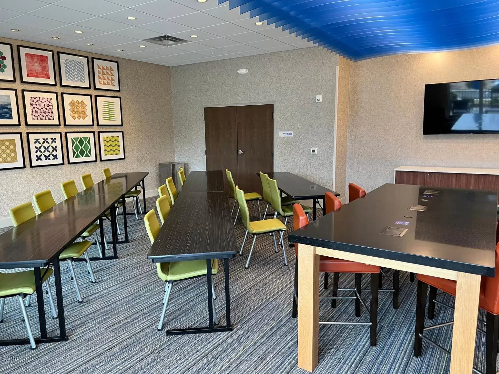 Meeting/conference room in Holiday Inn Express & Suites - Tuscaloosa East - Cottondale, an IHG Hotel