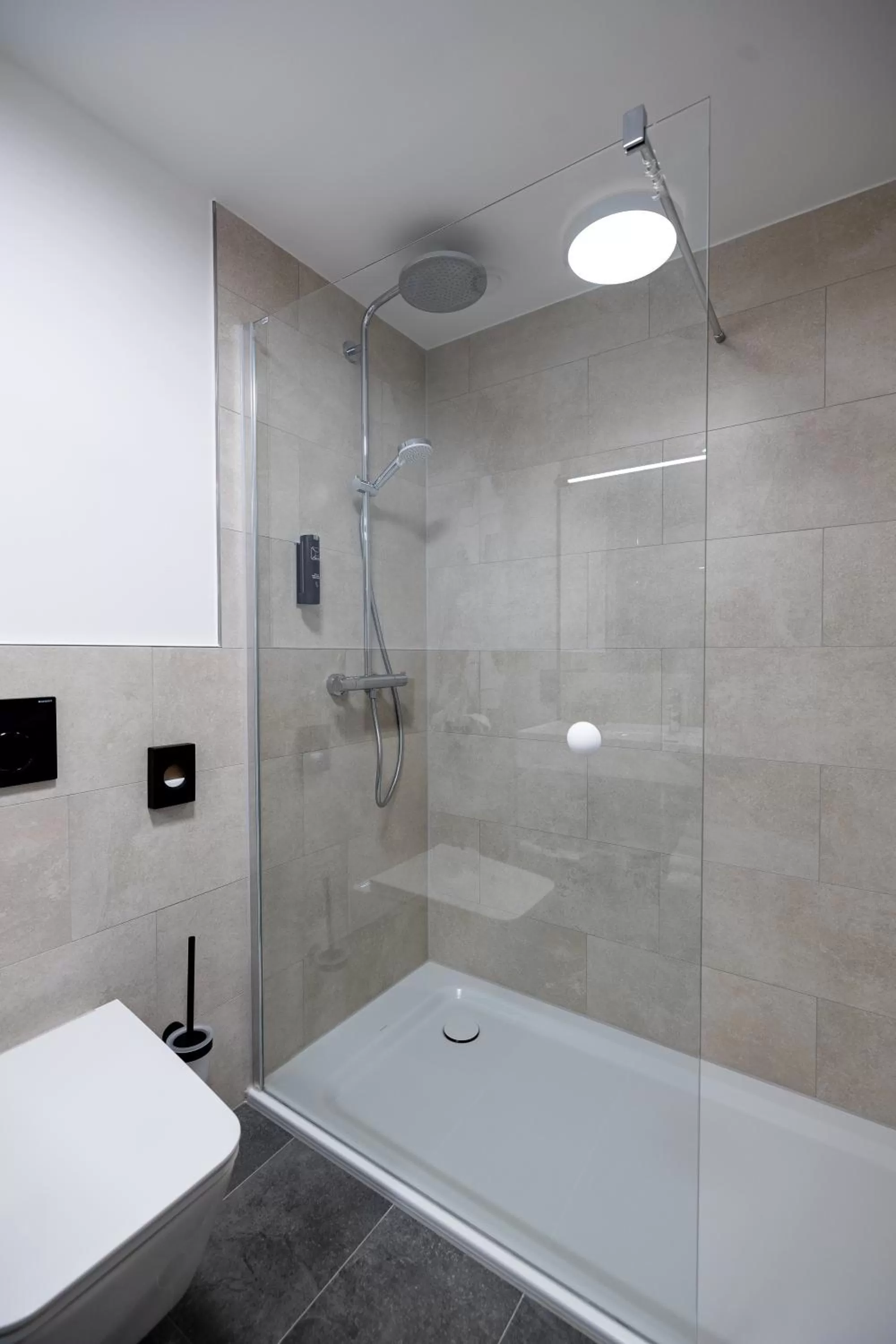 Toilet in mk hotel passau