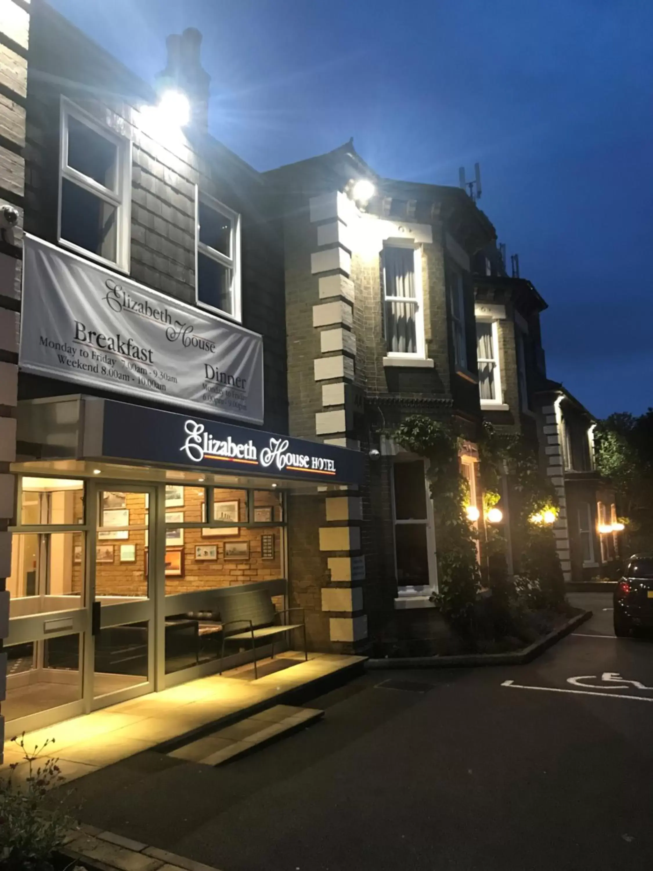 Property Building in The Elizabeth House Hotel