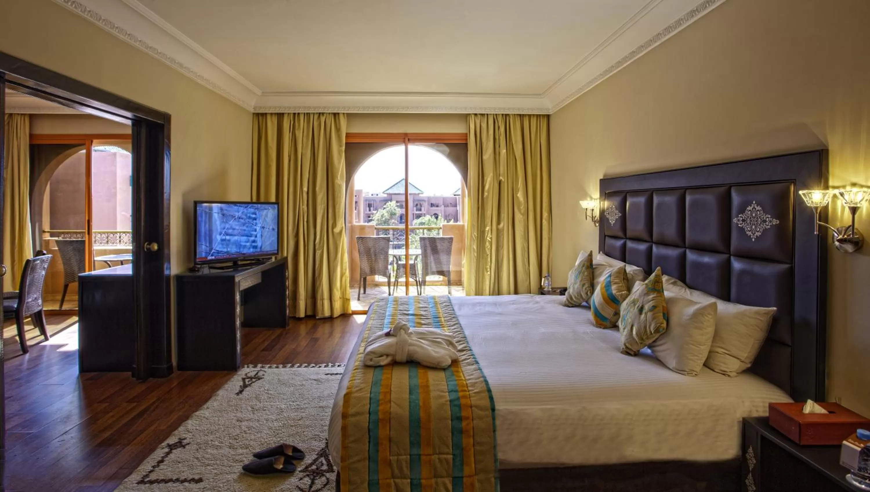 Bedroom, Bed in Palm Plaza Marrakech