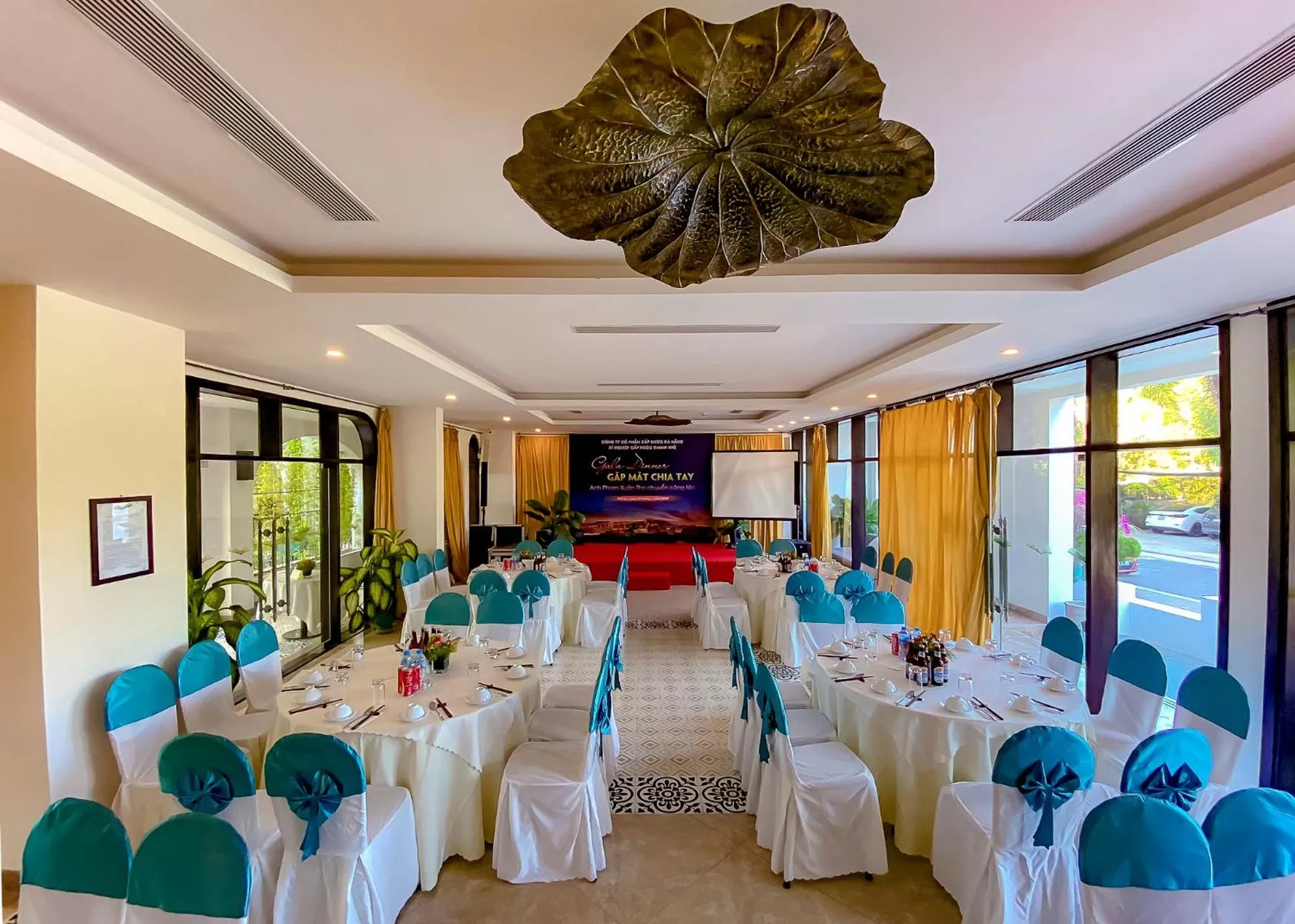 Restaurant/places to eat in Lasenta Boutique Hotel Hoian