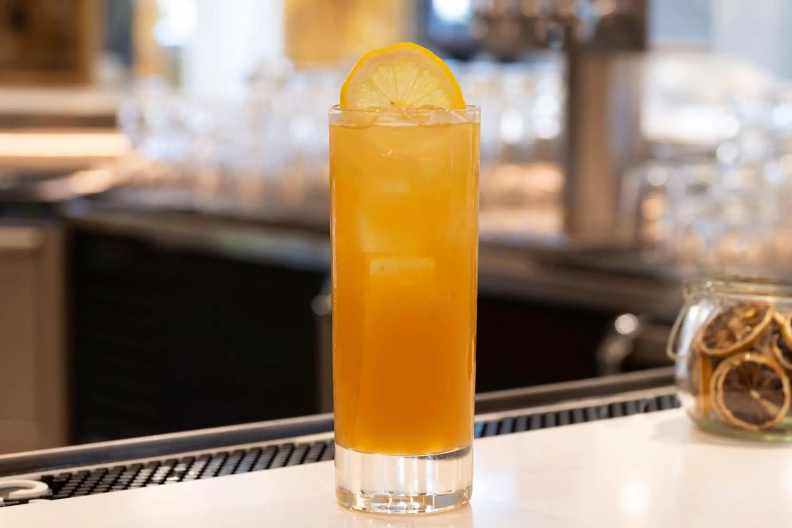Lounge or bar in Hilton Richardson Dallas, TX Lounge or bar in Hilton Richardson Dallas, TX