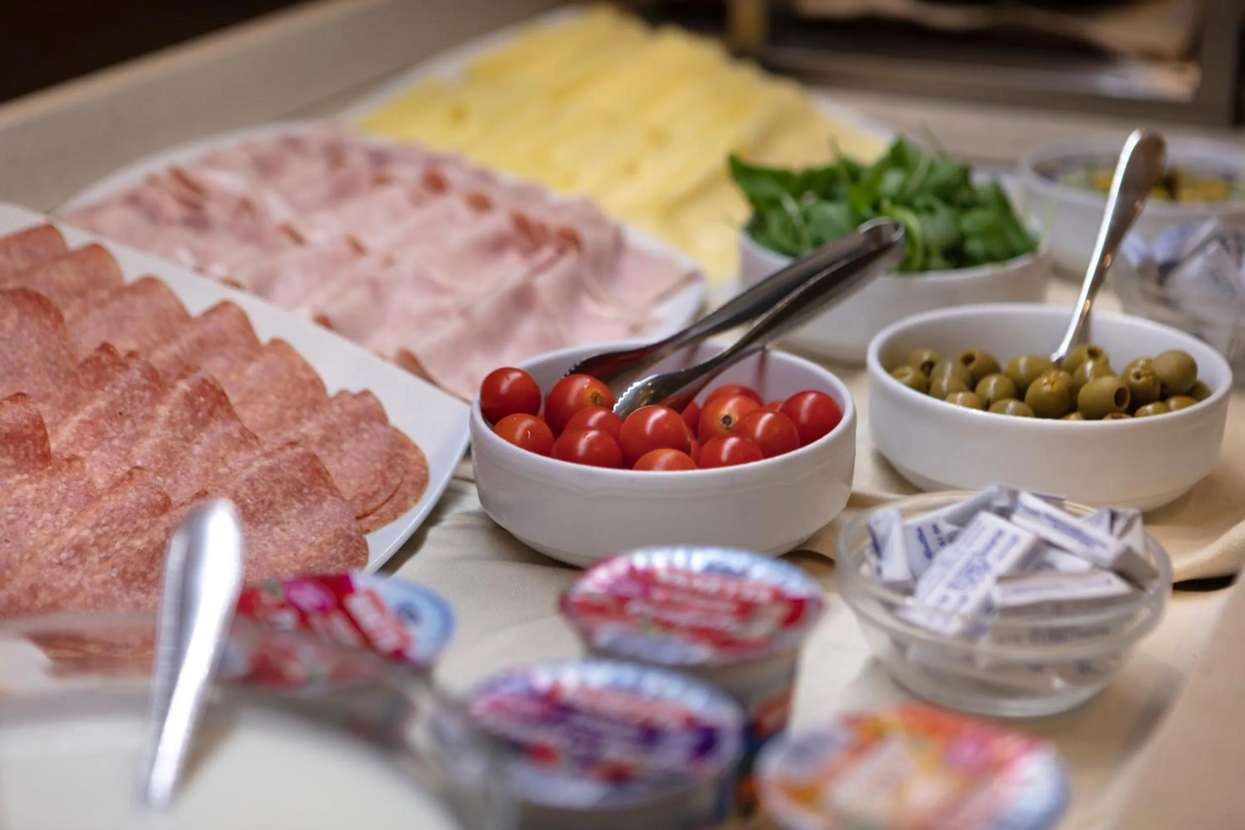 Breakfast in Smart Hotel Holiday