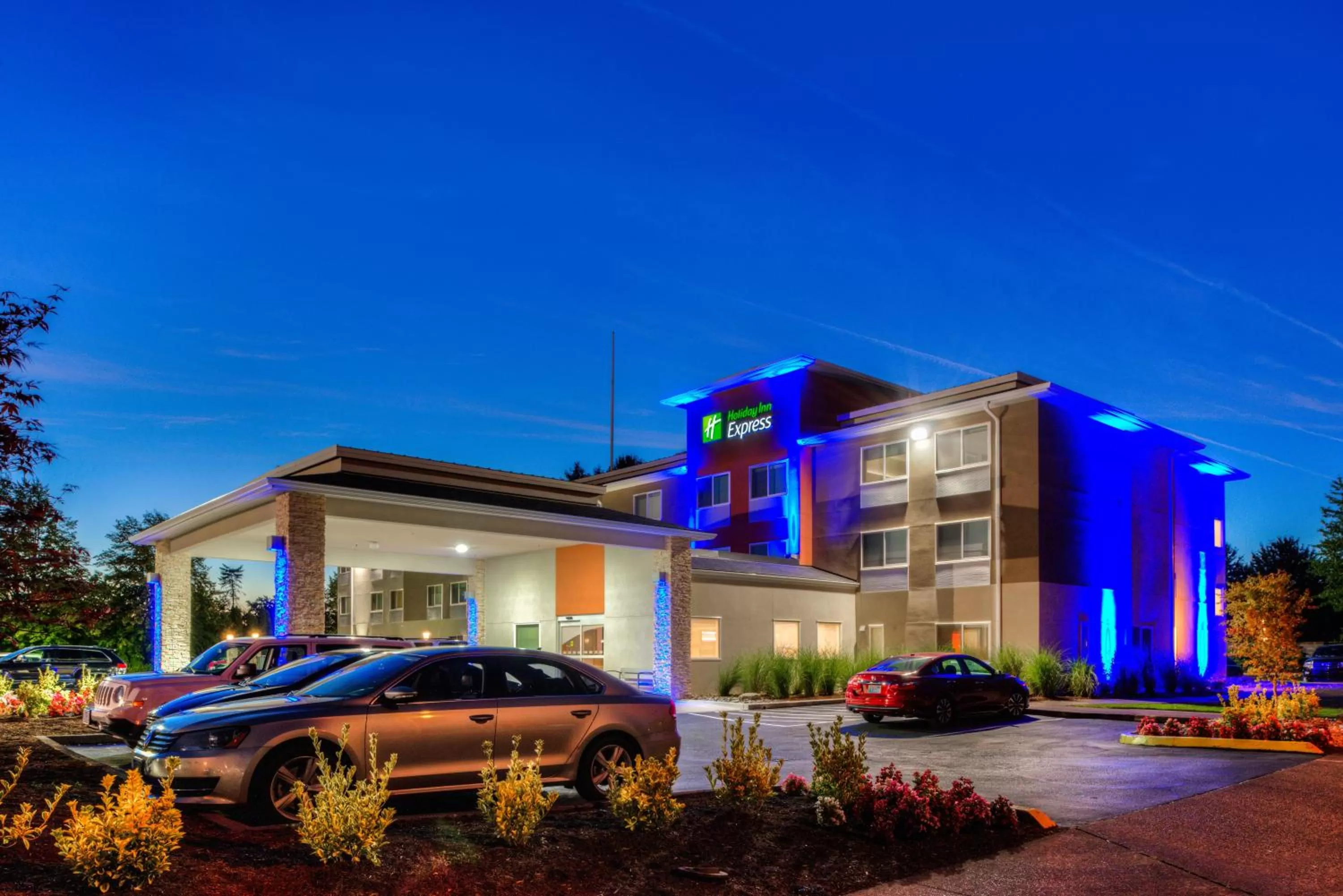 Property building in Holiday Inn Express Newberg - Wine Country by IHG