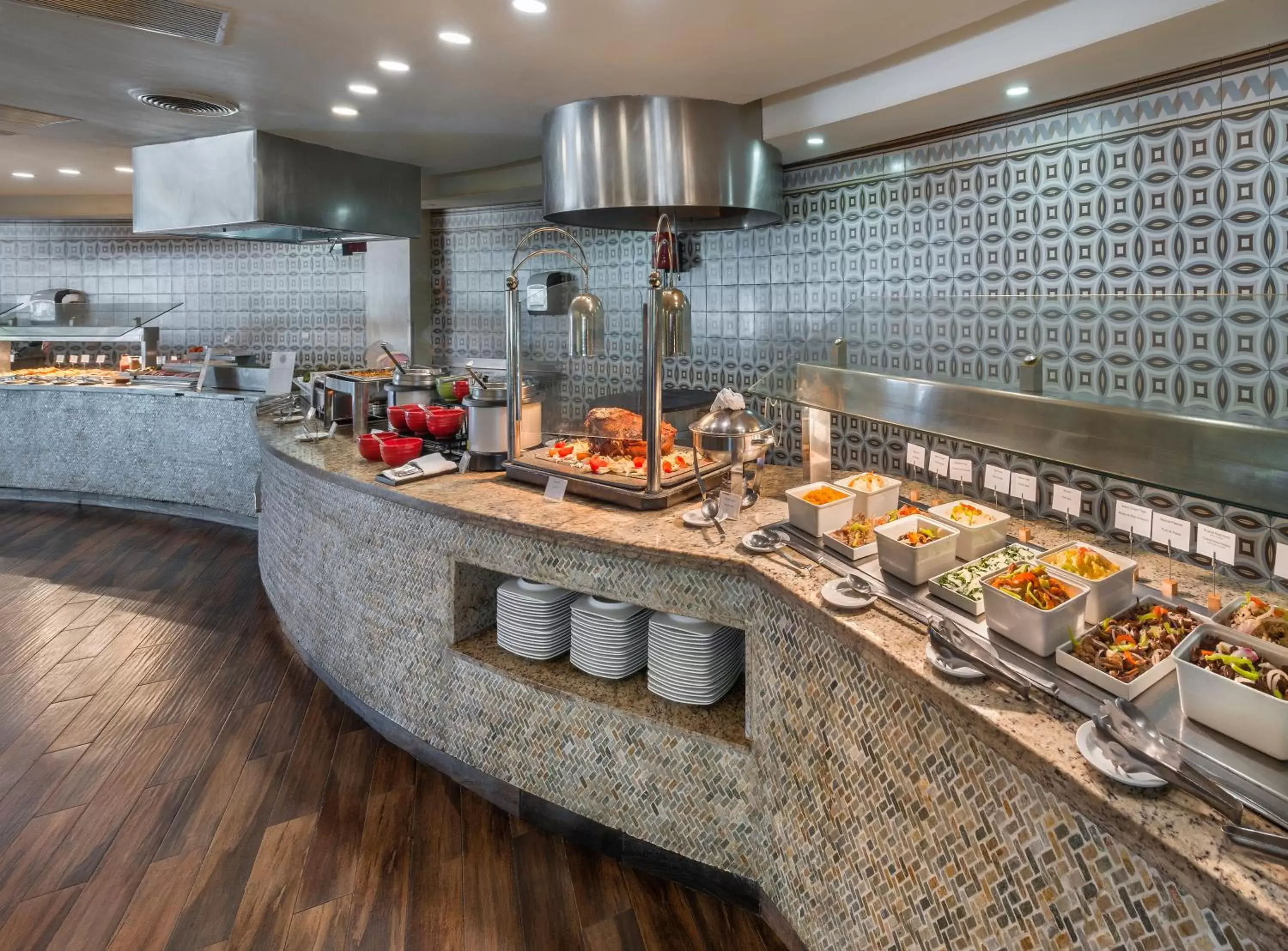 Food, Kitchen/Kitchenette in Royalton CHIC Punta Cana, An Autograph Collection All-Inclusive Resort & Casino, Adults Only