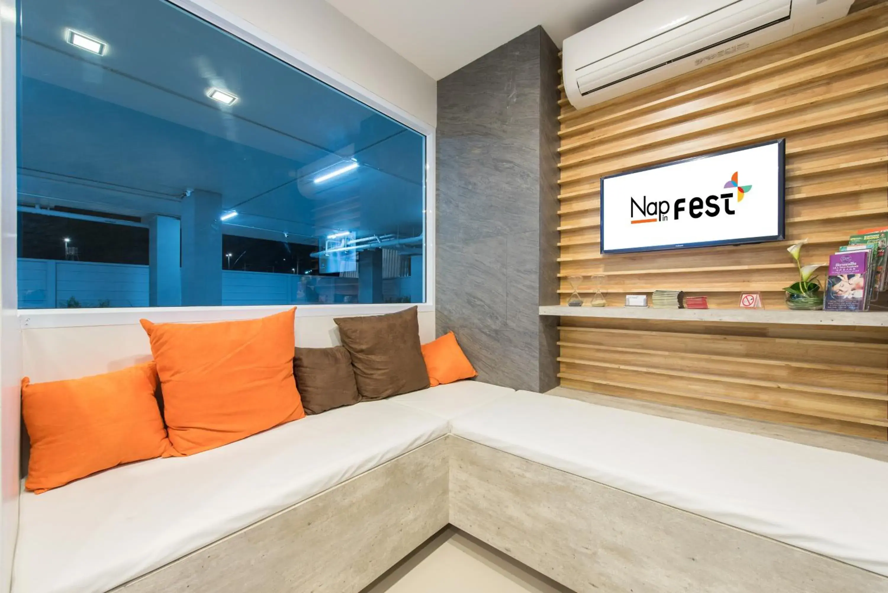Lobby or reception, Lobby/Reception in Nap In Fest