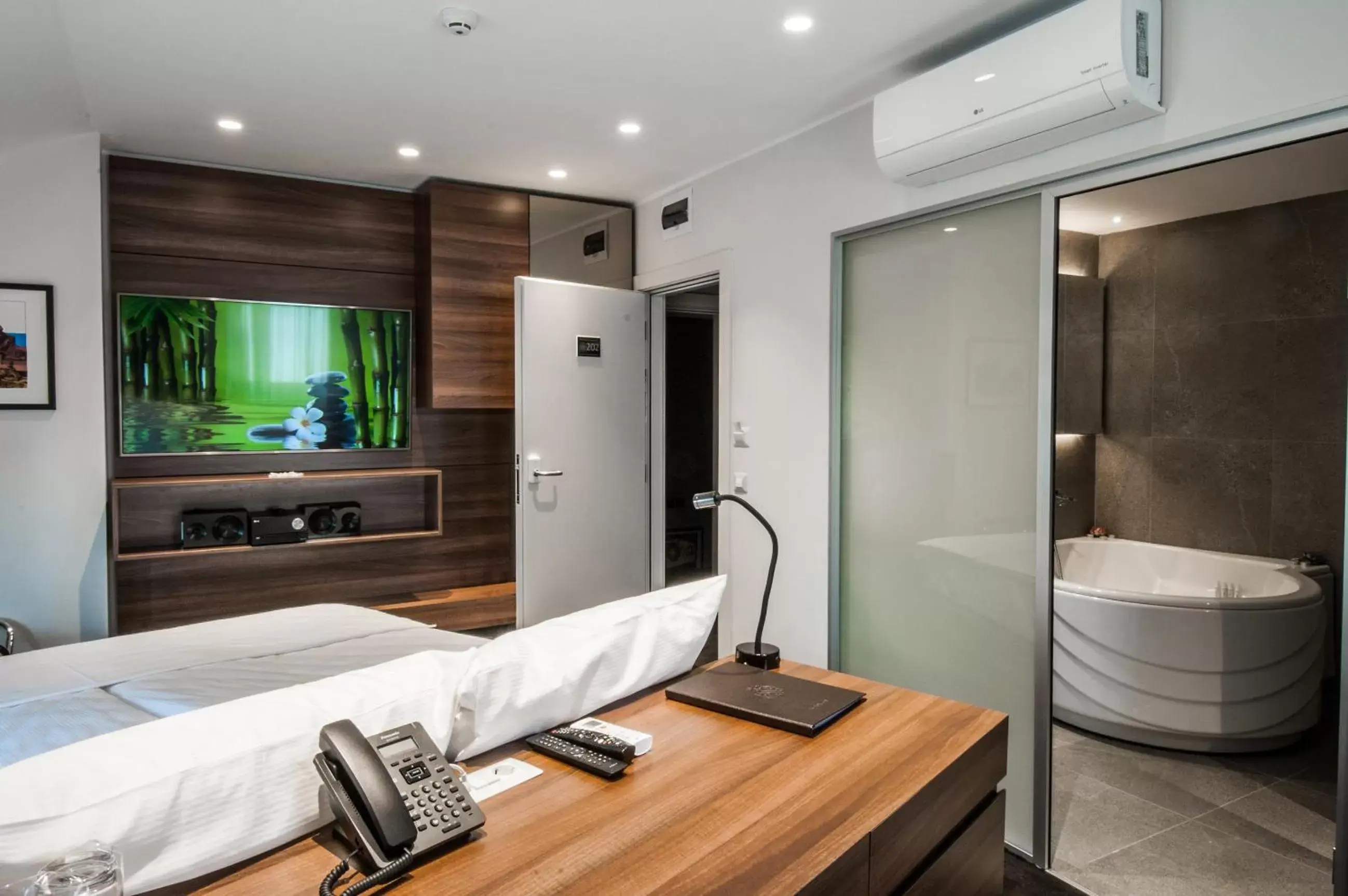 Bedroom in Best Western Premier Natalija Residence