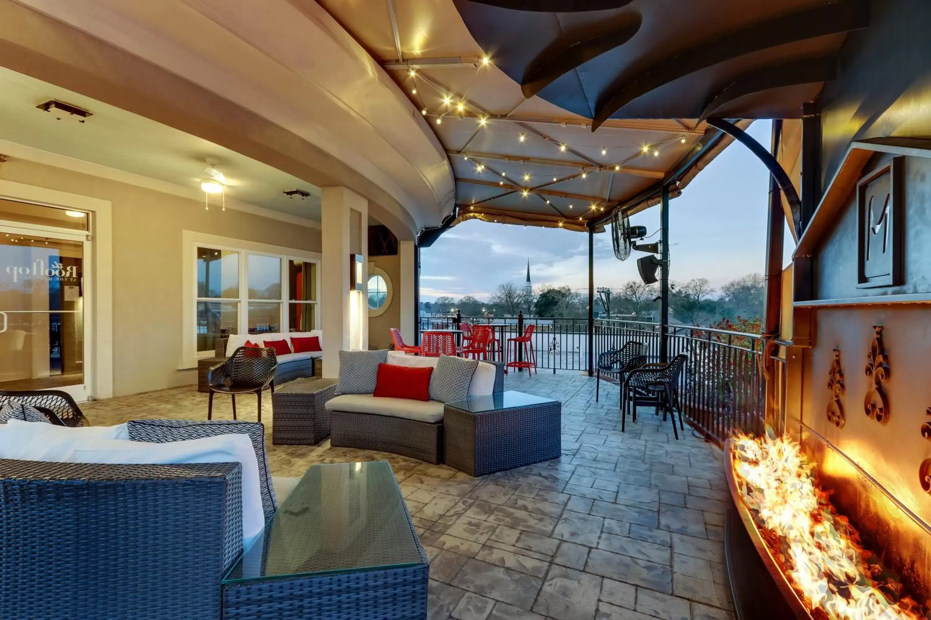 Lounge or bar in The Mantissa Hotel Lounge or bar in The Mantissa Hotel