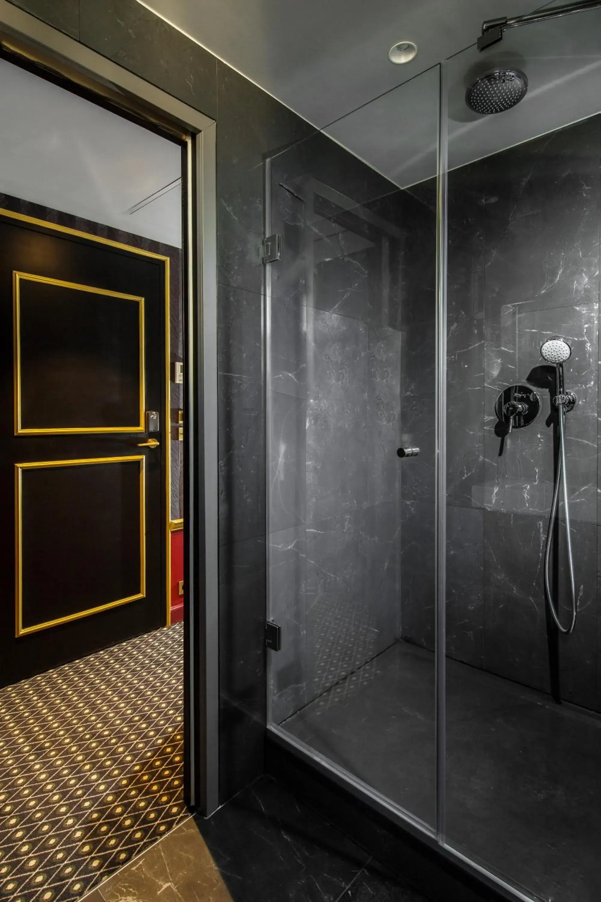 Bathroom in Snob Hotel by Elegancia