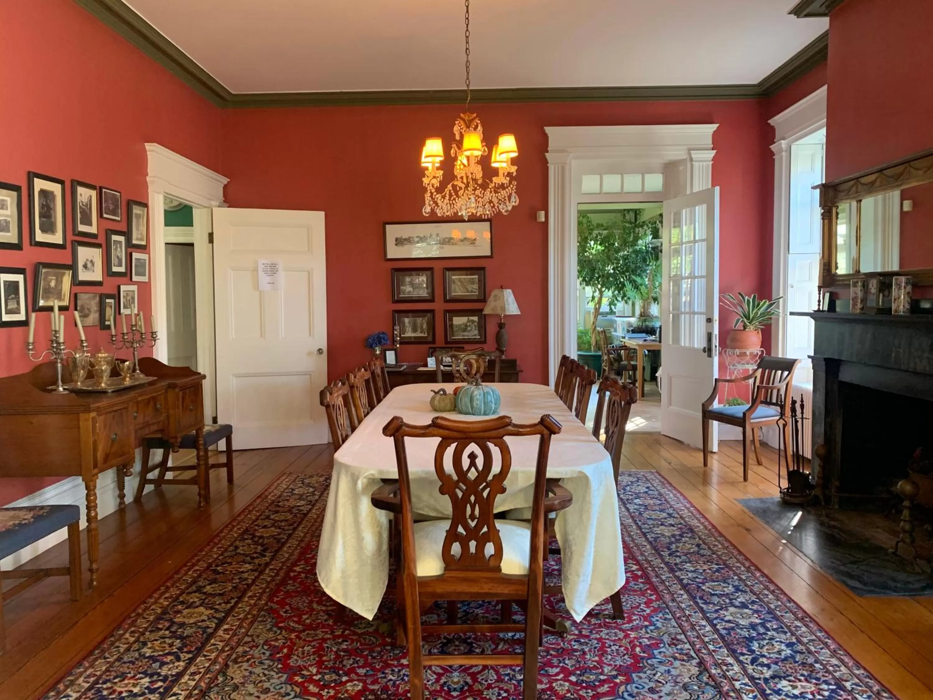 Property building in Delano Homestead Bed and Breakfast