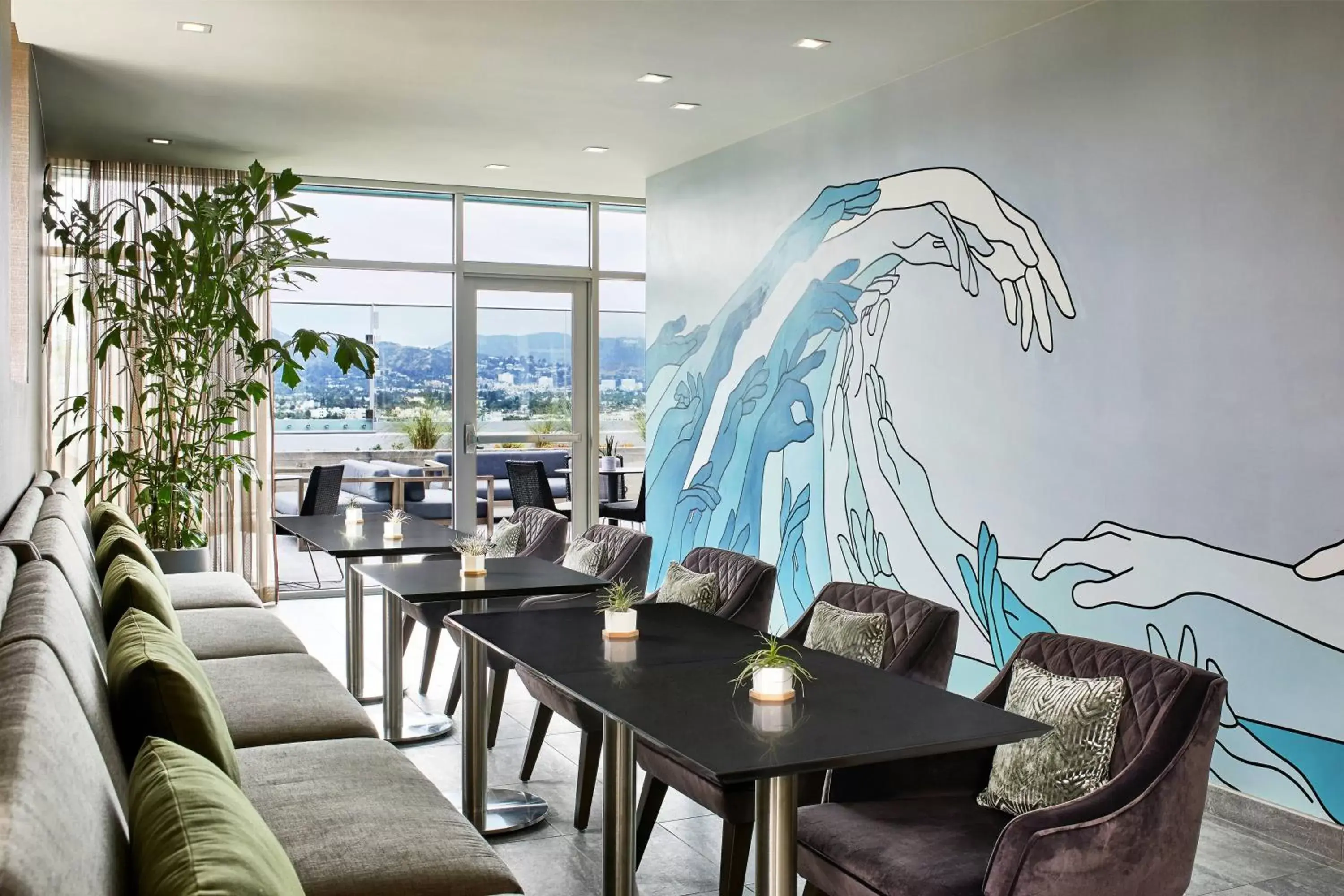 Lounge or bar in AC Hotel by Marriott Beverly Hills