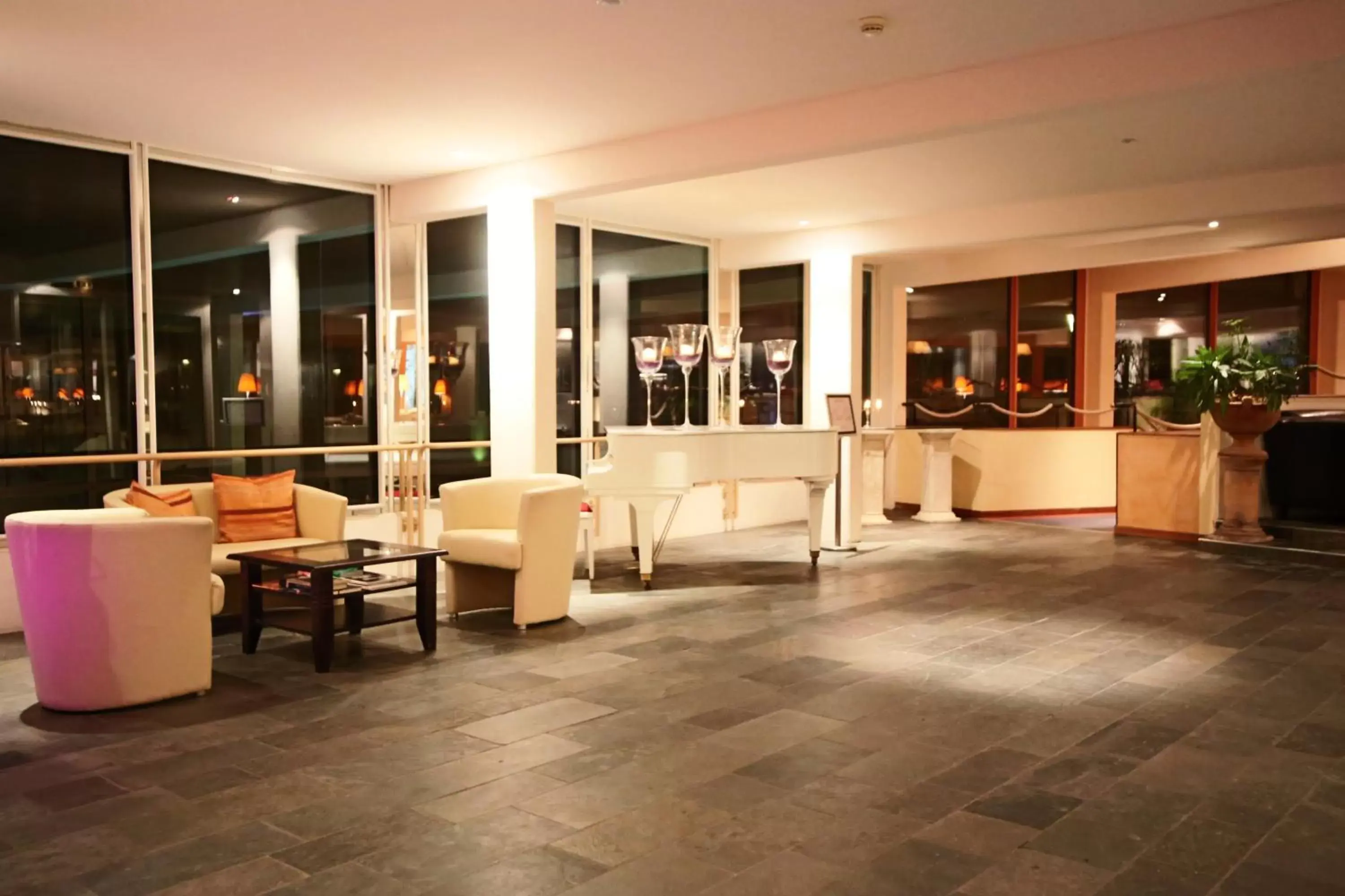 Restaurant/Places to Eat in Mercure Hotel Panorama Freiburg