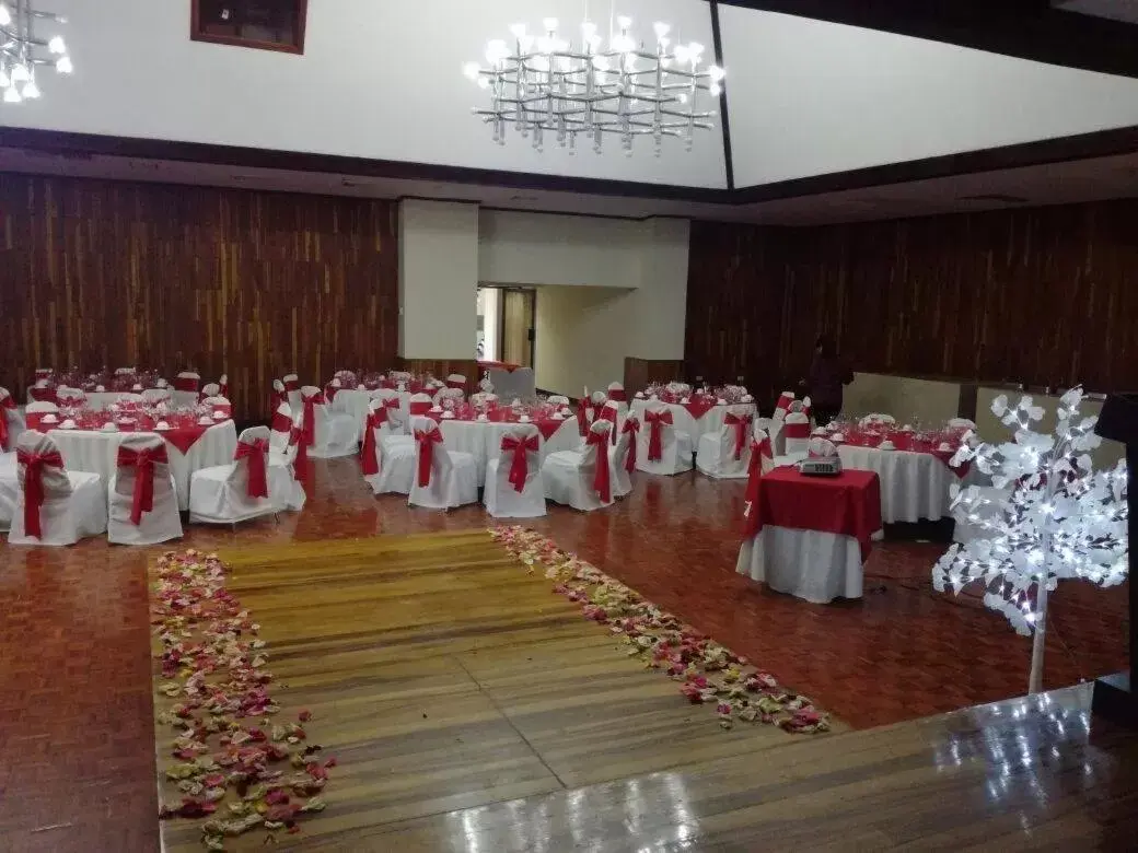 Banquet/Function facilities, Banquet Facilities in Hotel Ambassador