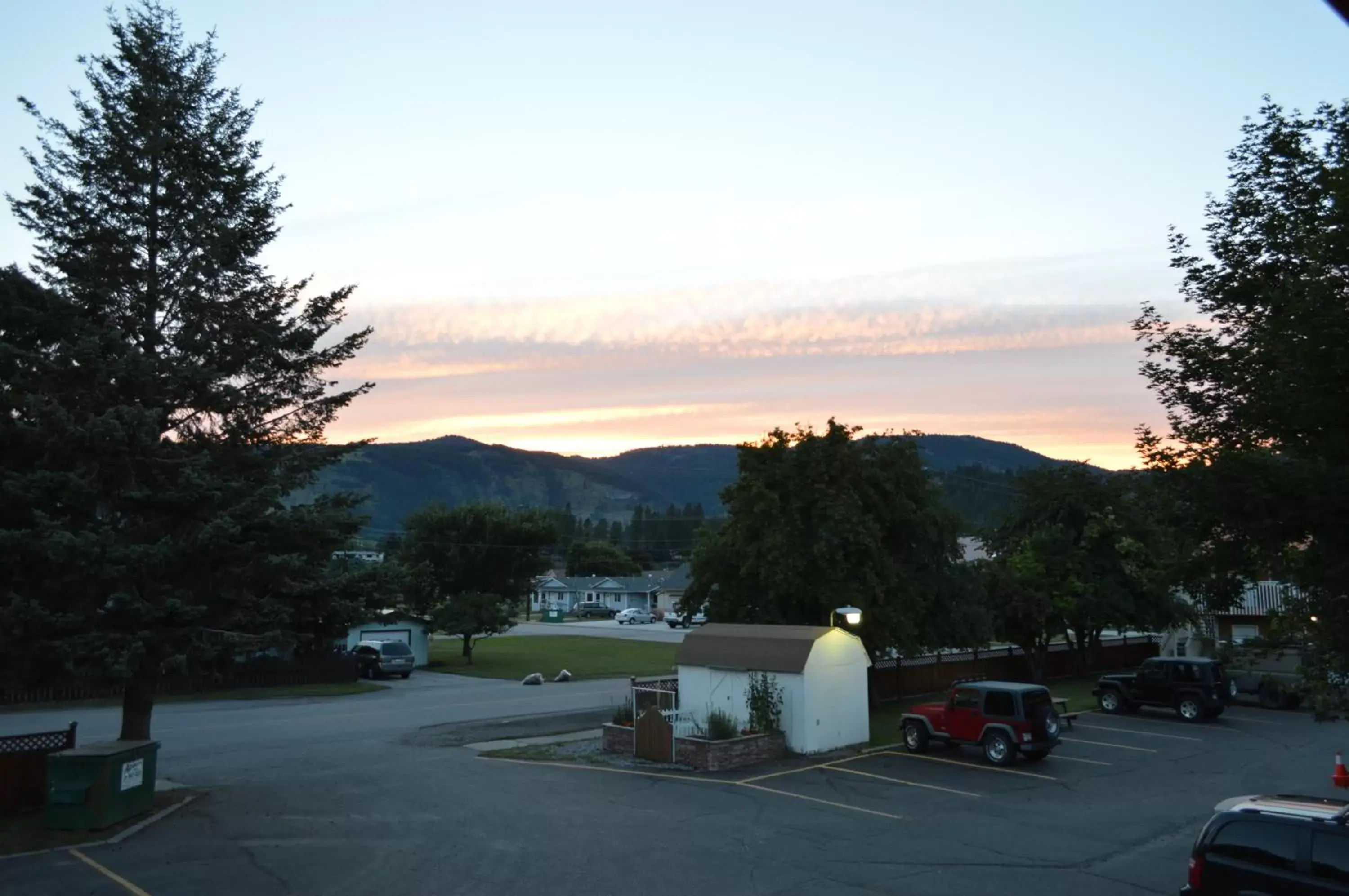 Mountain view in Western Traveller Motel