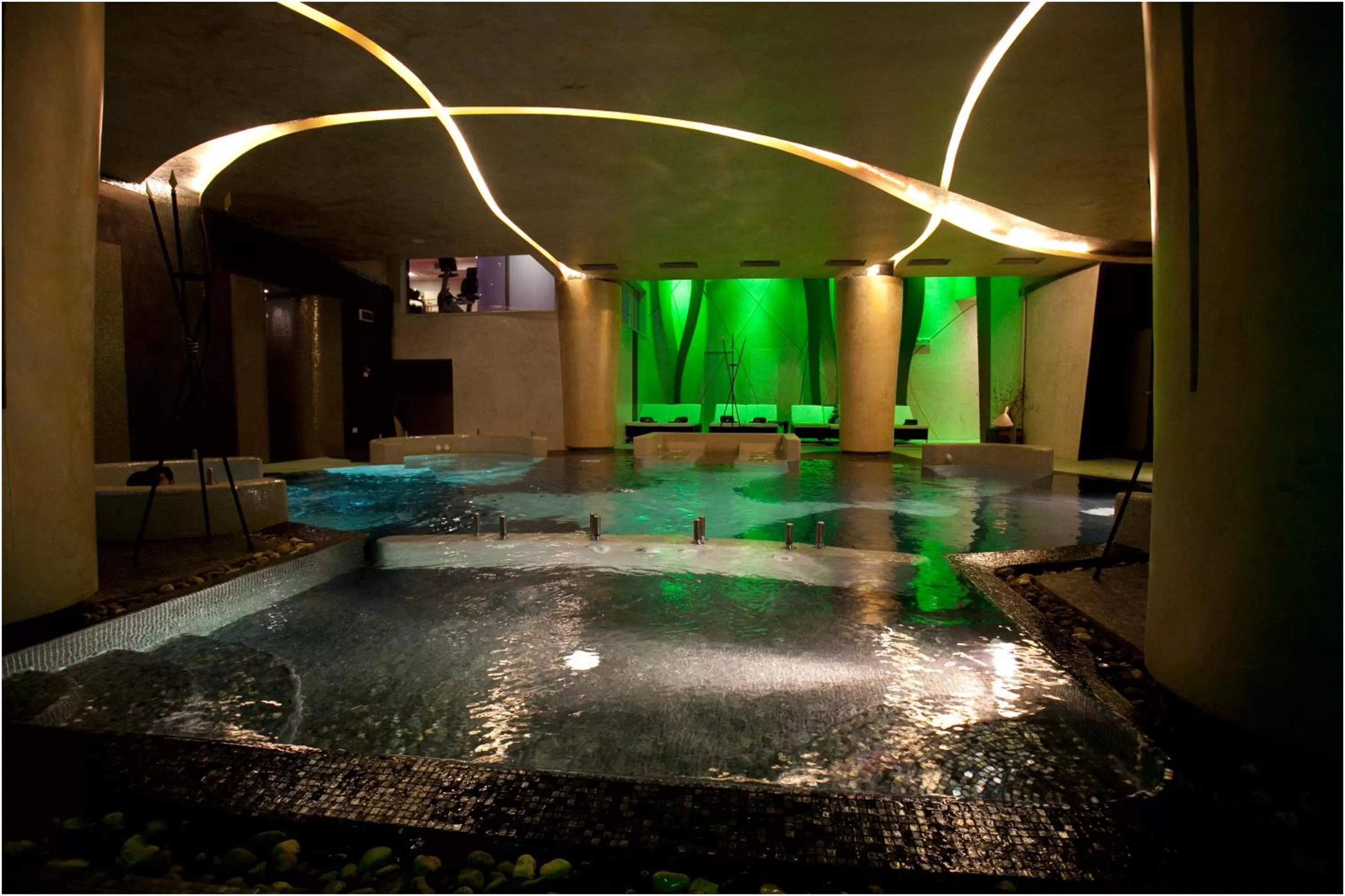 Swimming pool in Visir Resort Spa