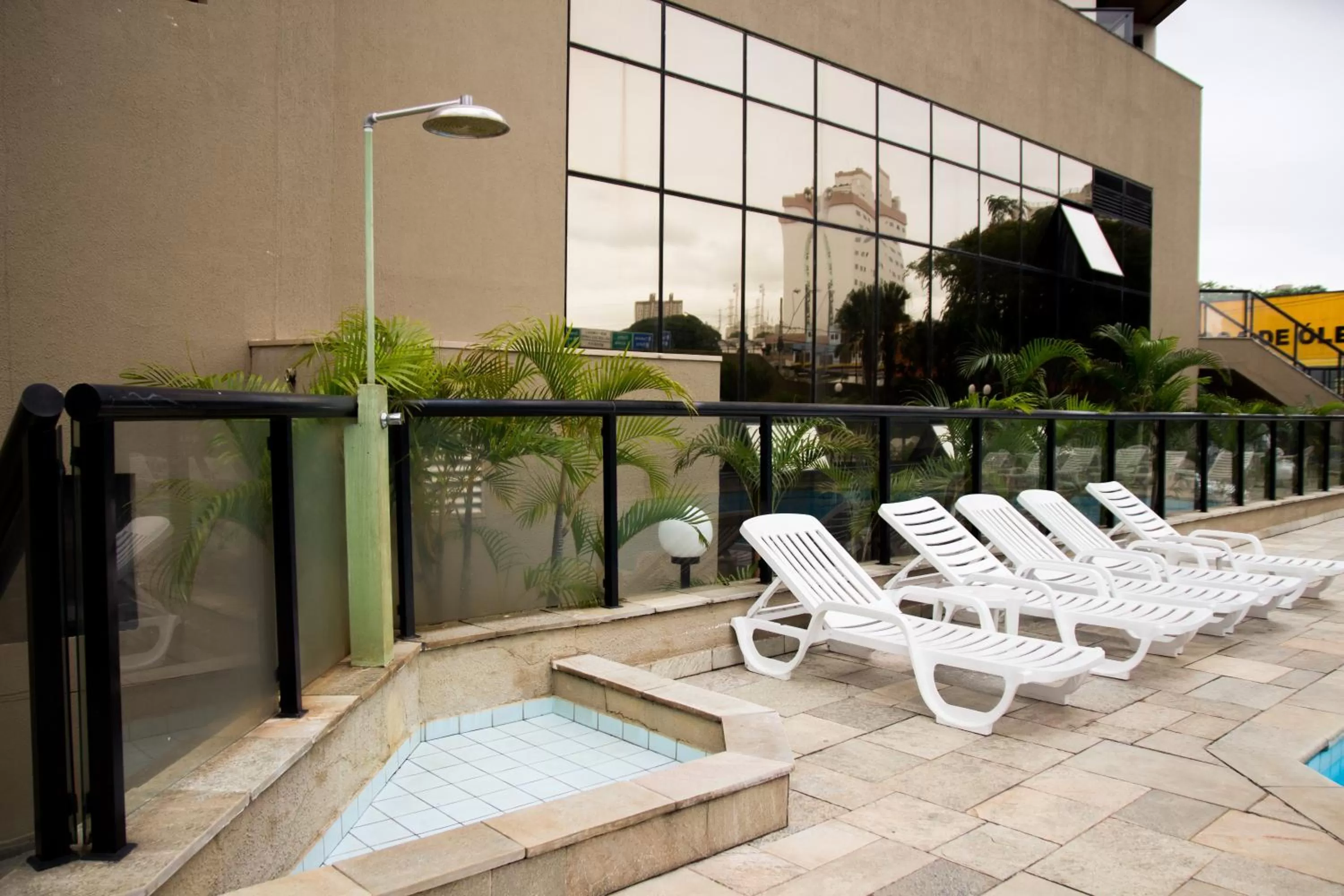 Swimming pool in Summit Flat Service