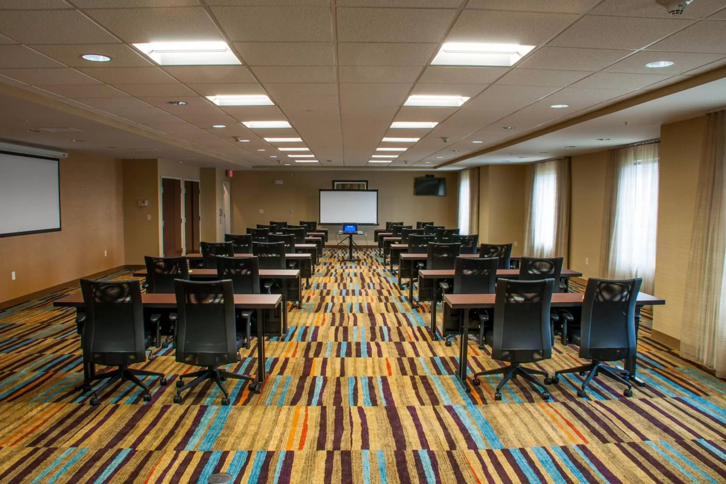 Meeting/conference room in Fairfield Inn & Suites by Marriott Elkhart