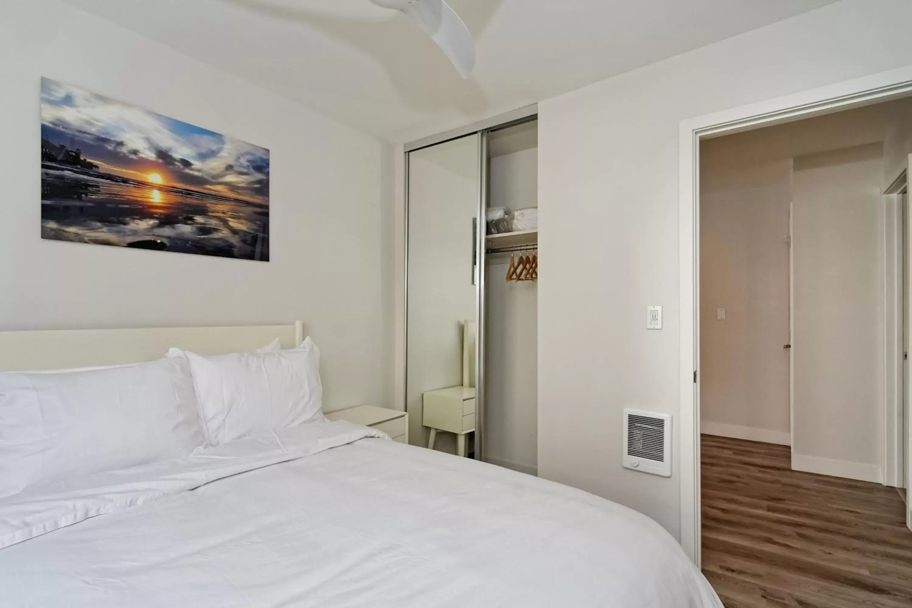 Bedroom, Bed in Ocean Villas Beach Front