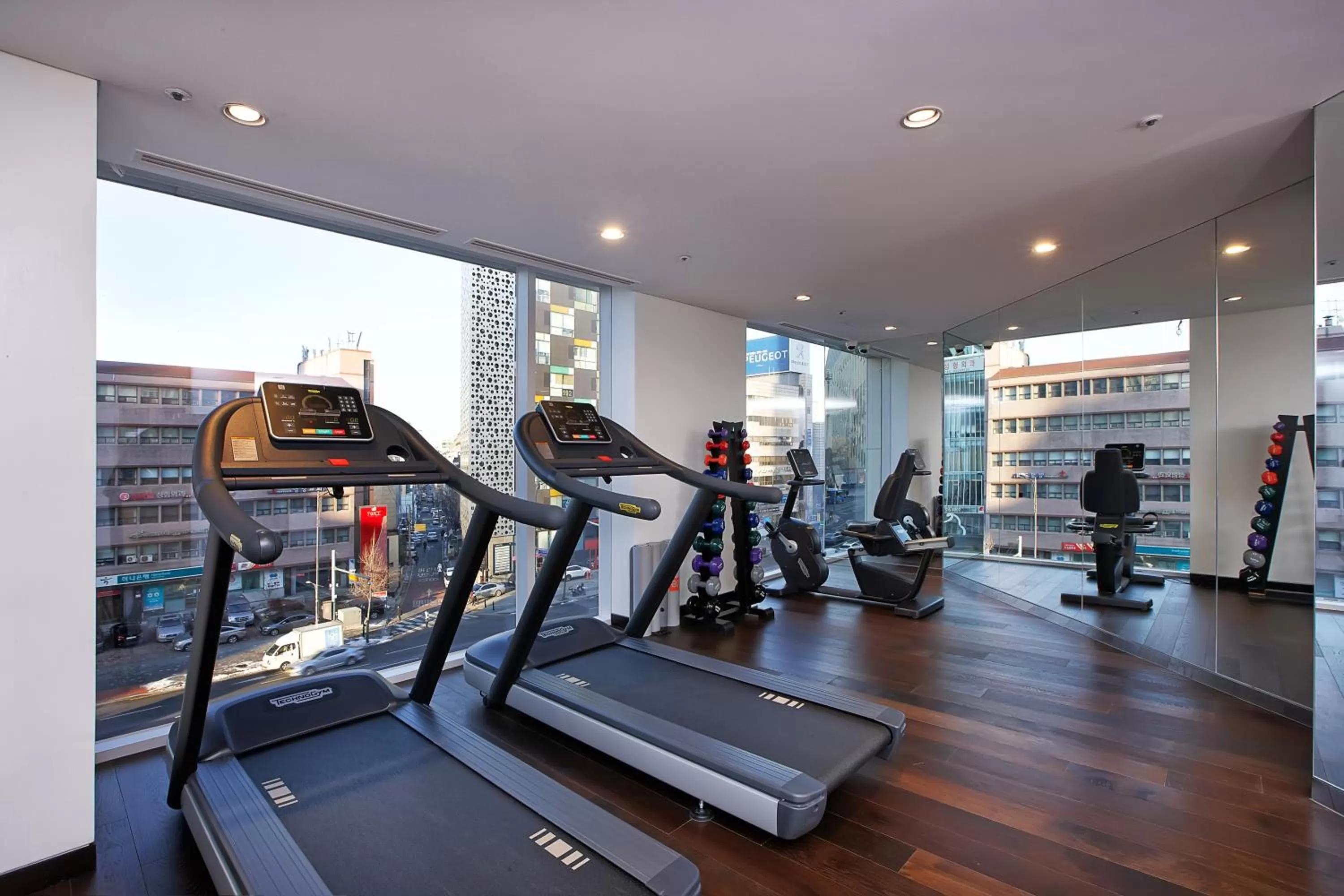Fitness centre/facilities in Hotel Entra Gangnam