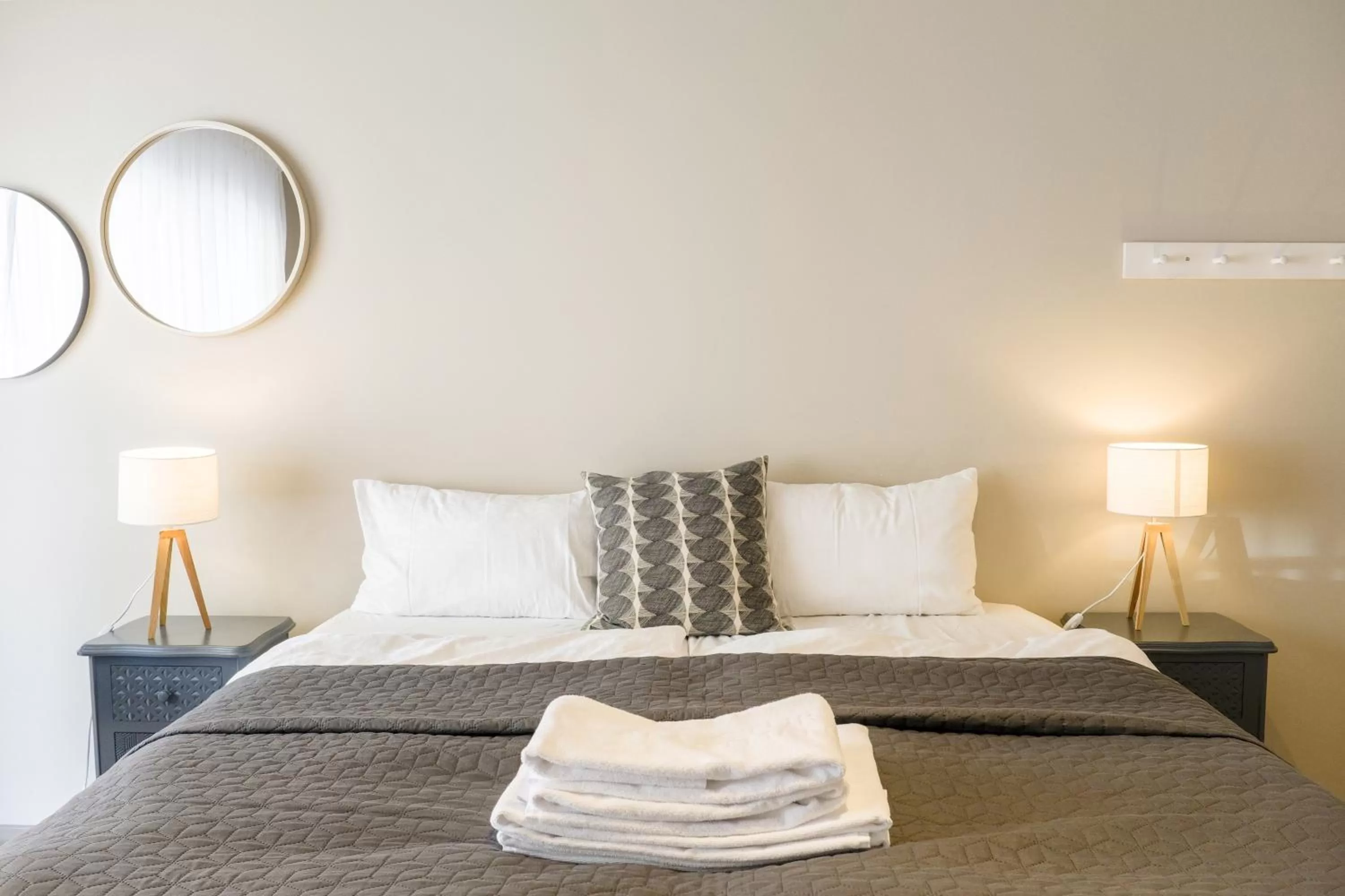 Bed in Saga Studios by Heimaleiga