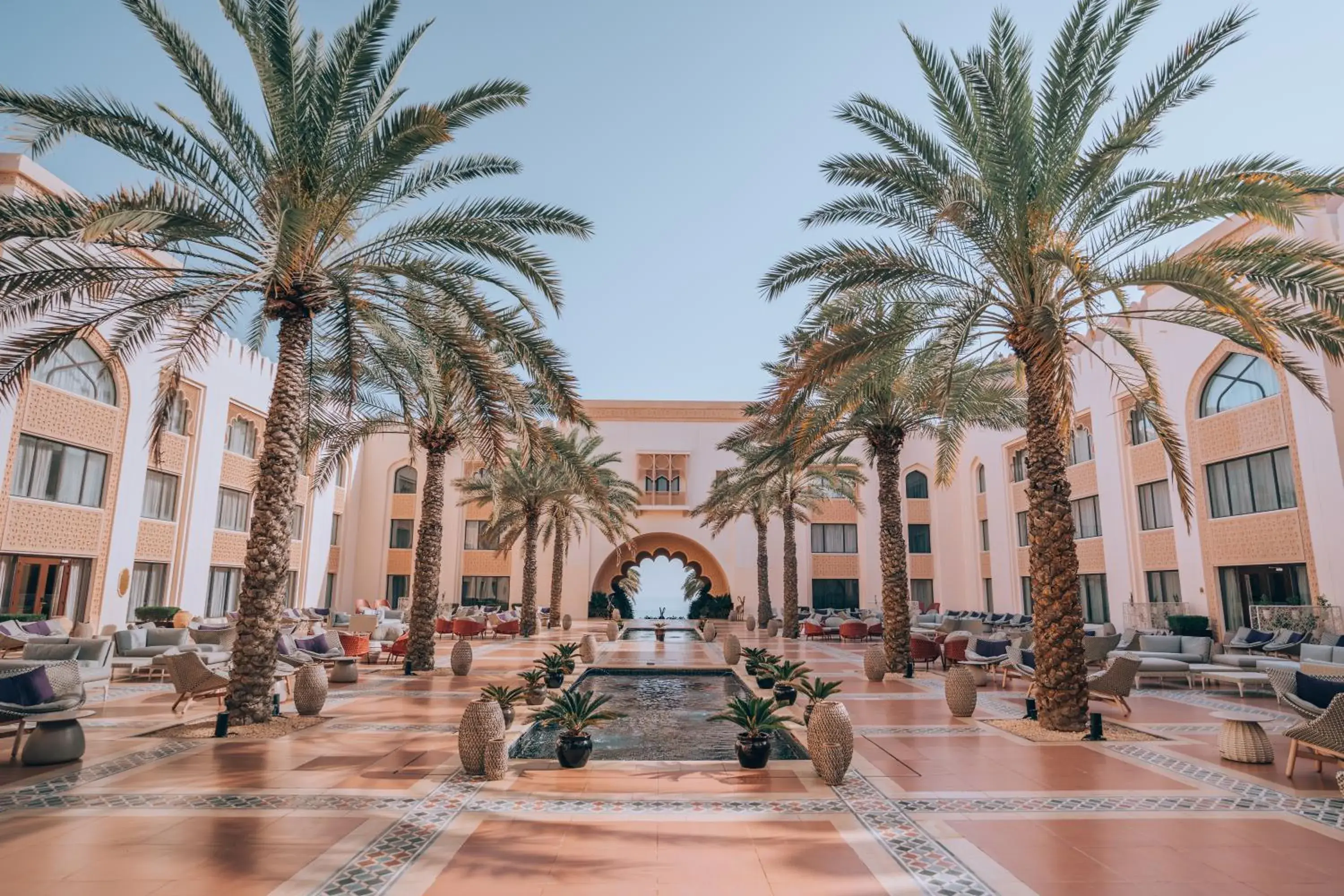 Inner courtyard view in Shangri-La Al Husn Resort & Spa