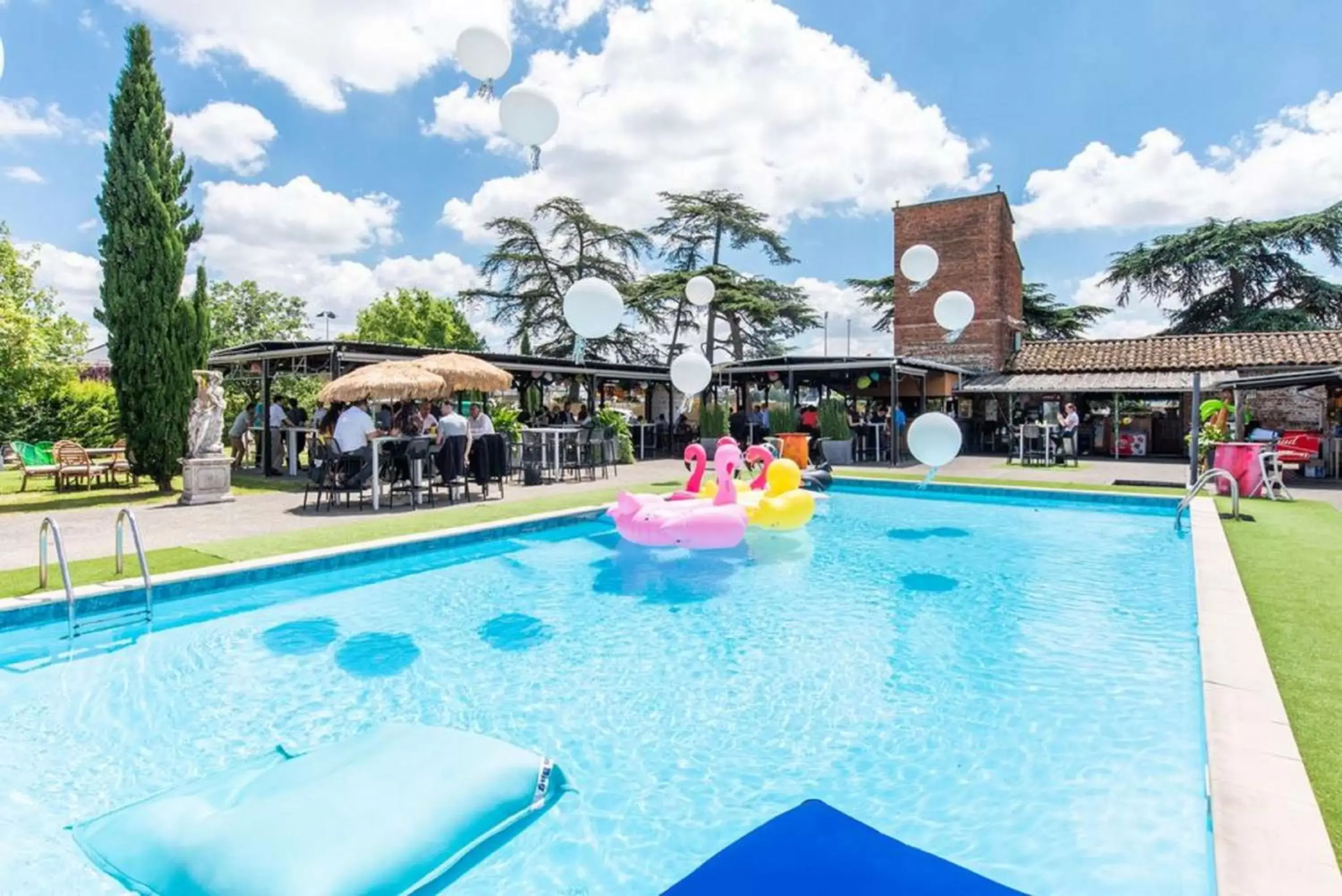 Restaurant/places to eat in Best Western Plus Le Canard sur le Toit Restaurant/places to eat in Best Western Plus Le Canard sur le Toit