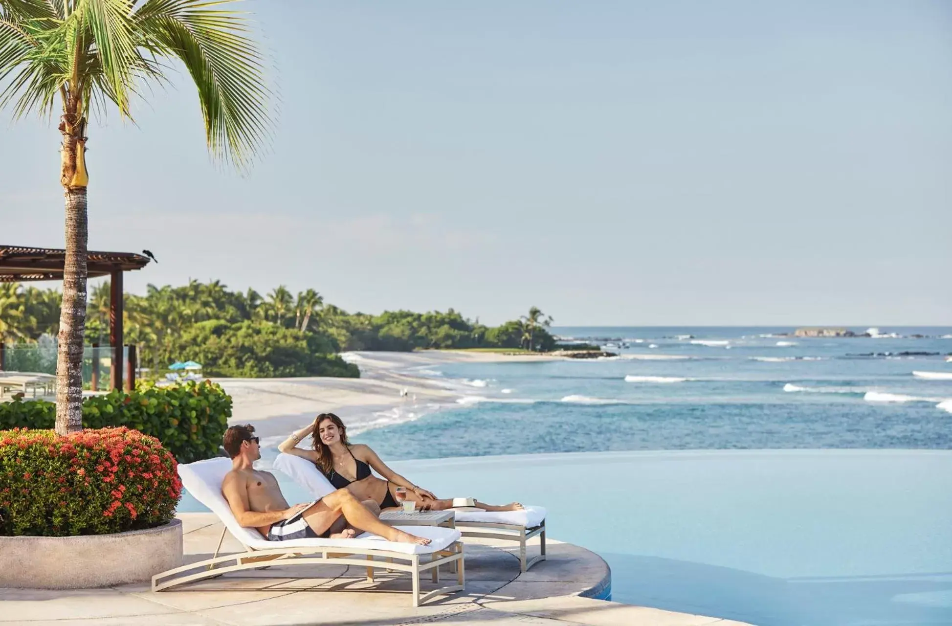 Swimming pool in Four Seasons Resort Punta Mita